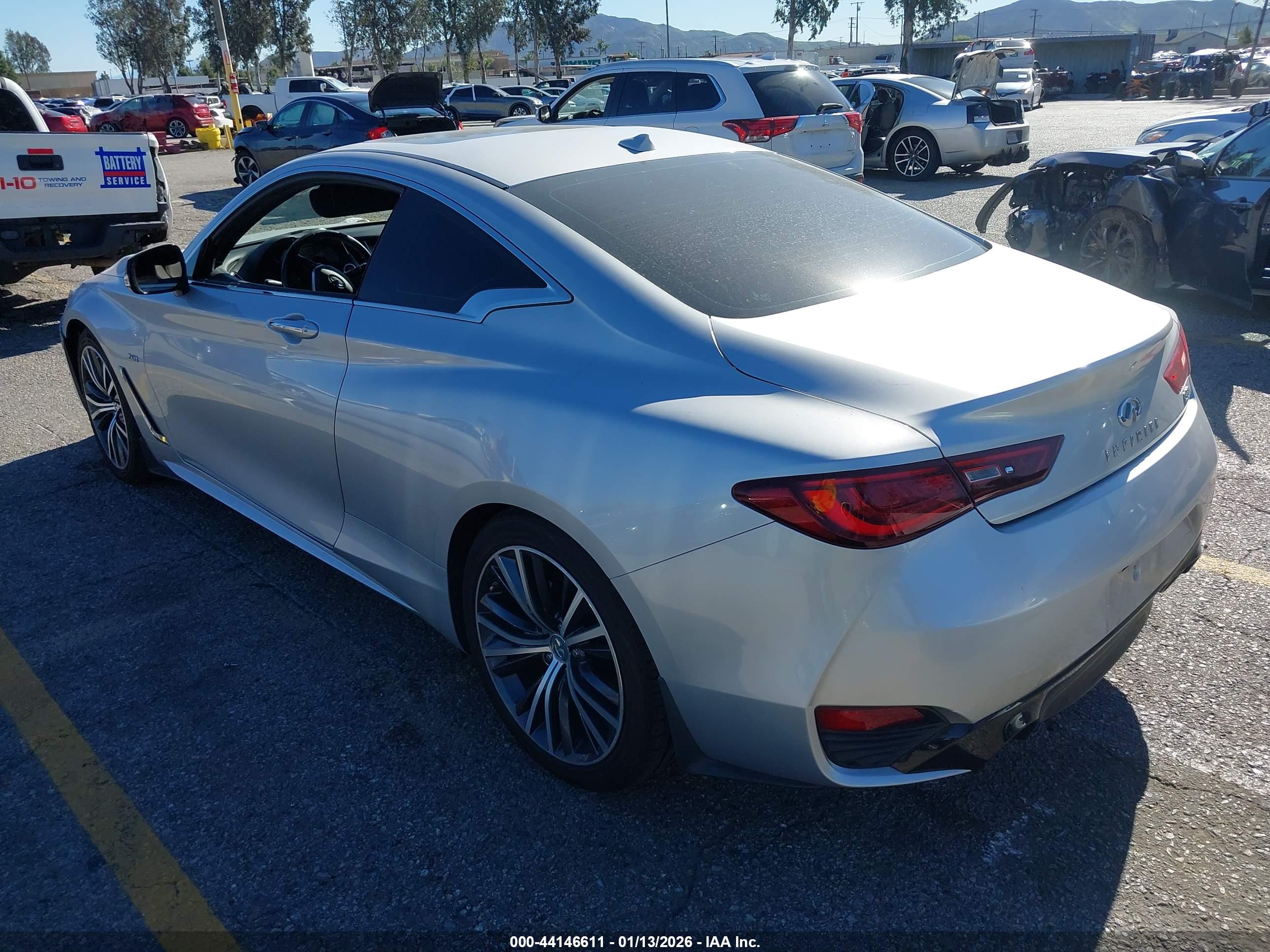 INFINITI Q60 image 3