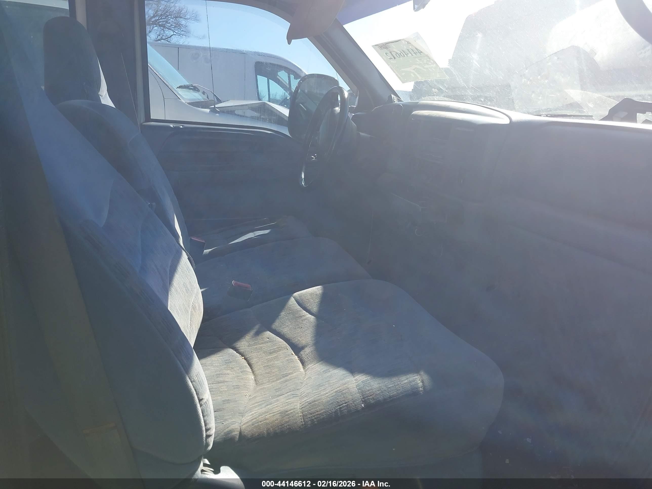 FORD F-350 image 8