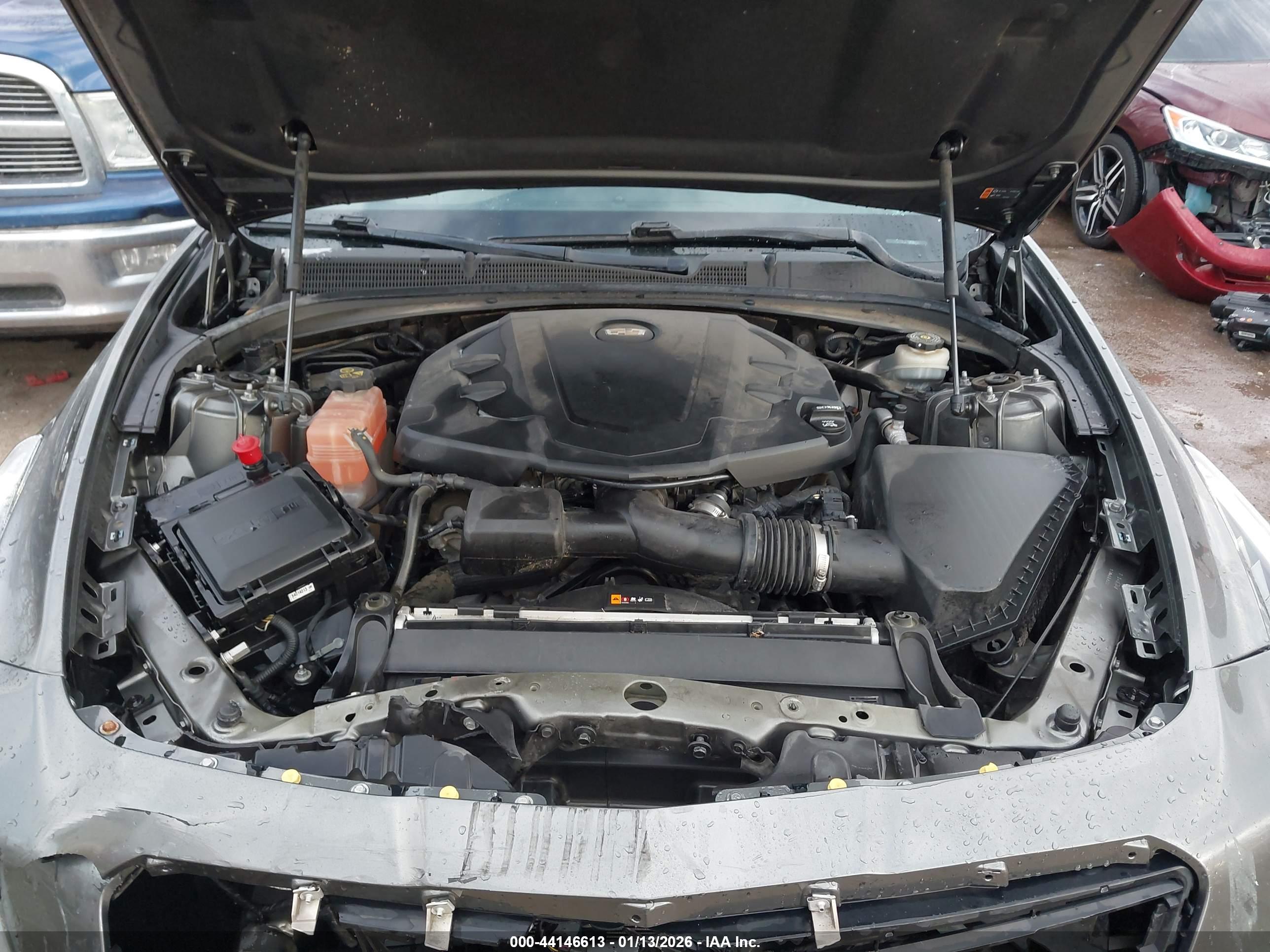 CADILLAC CTS image 10