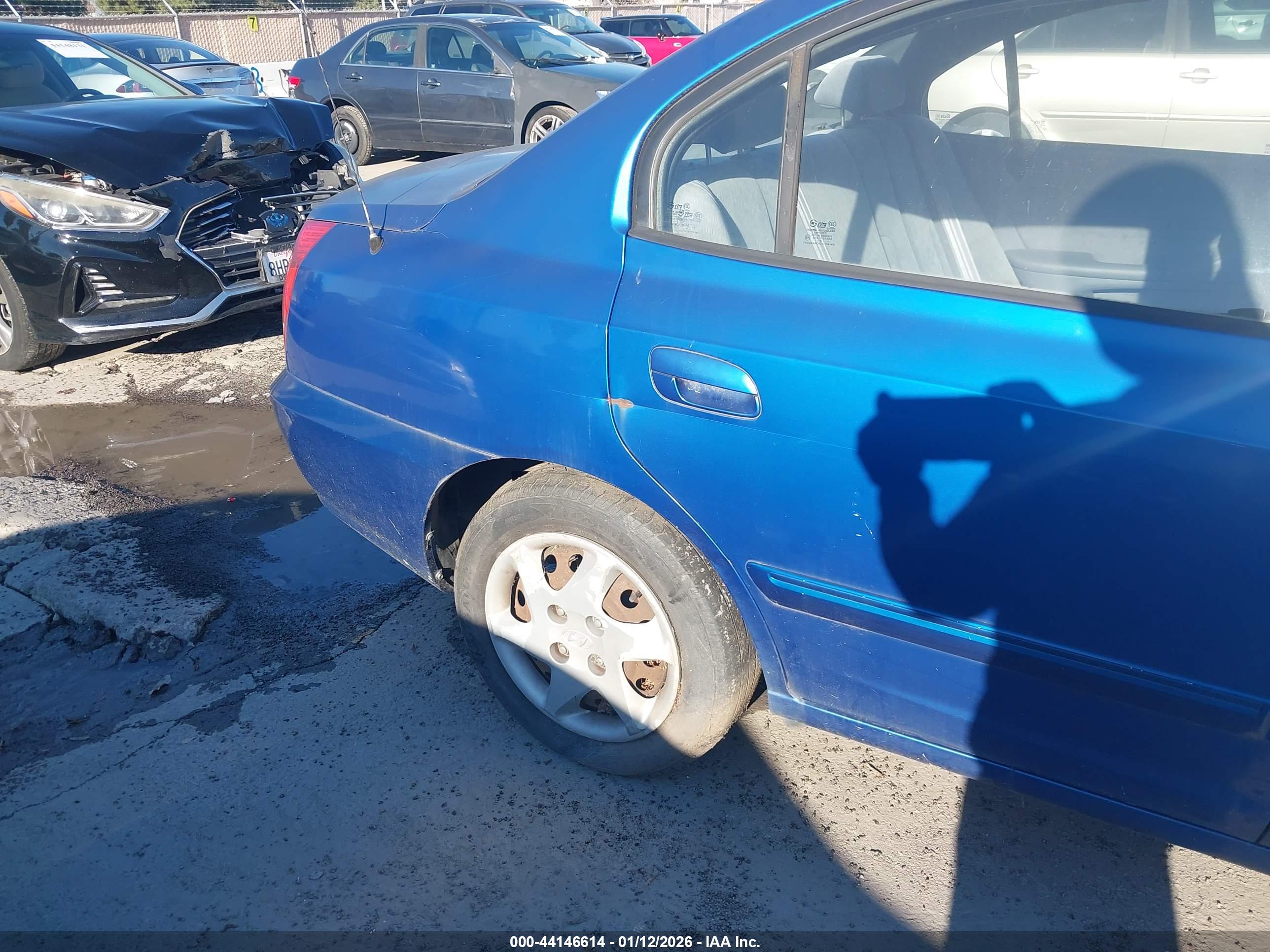 HYUNDAI ELANTRA image 6