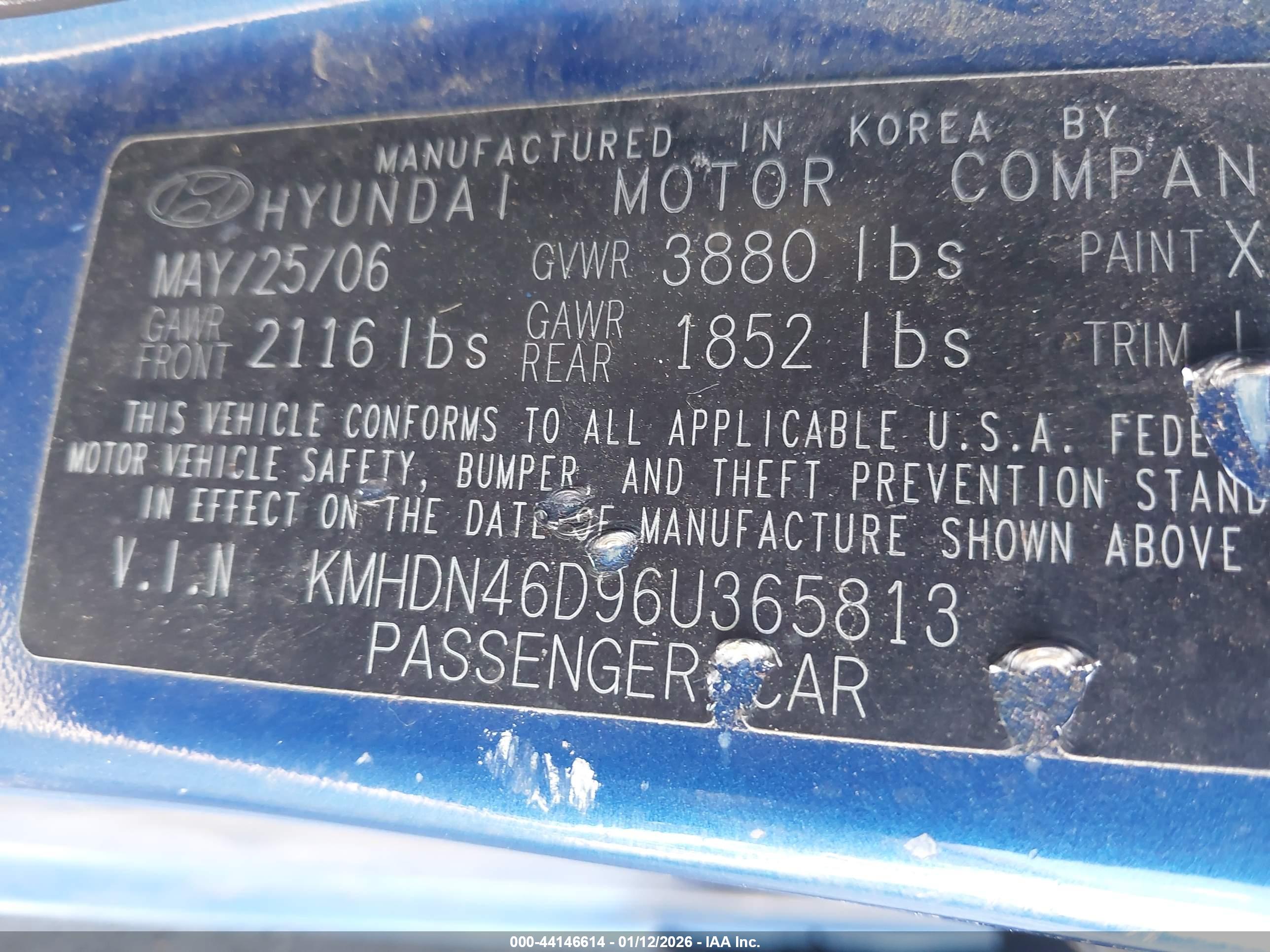 HYUNDAI ELANTRA image 9