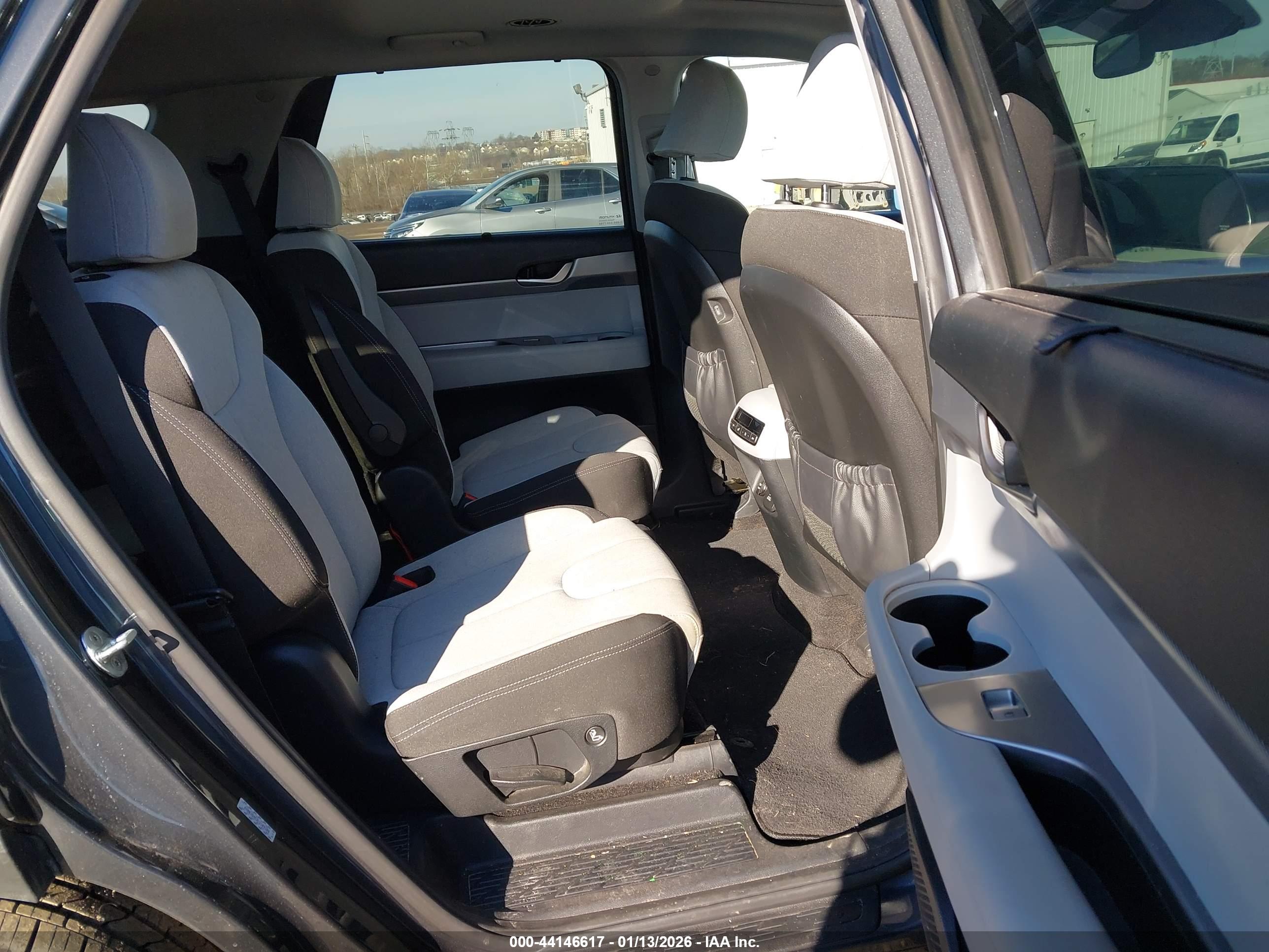 HYUNDAI PALISADE image 8