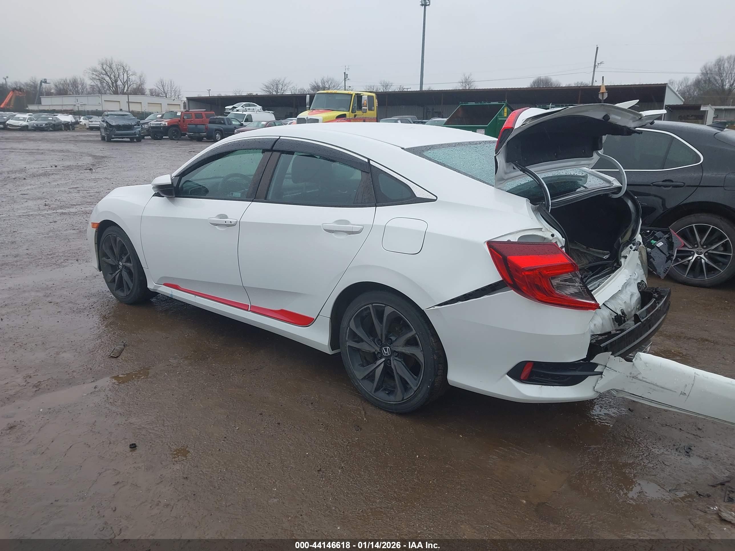 HONDA CIVIC image 3