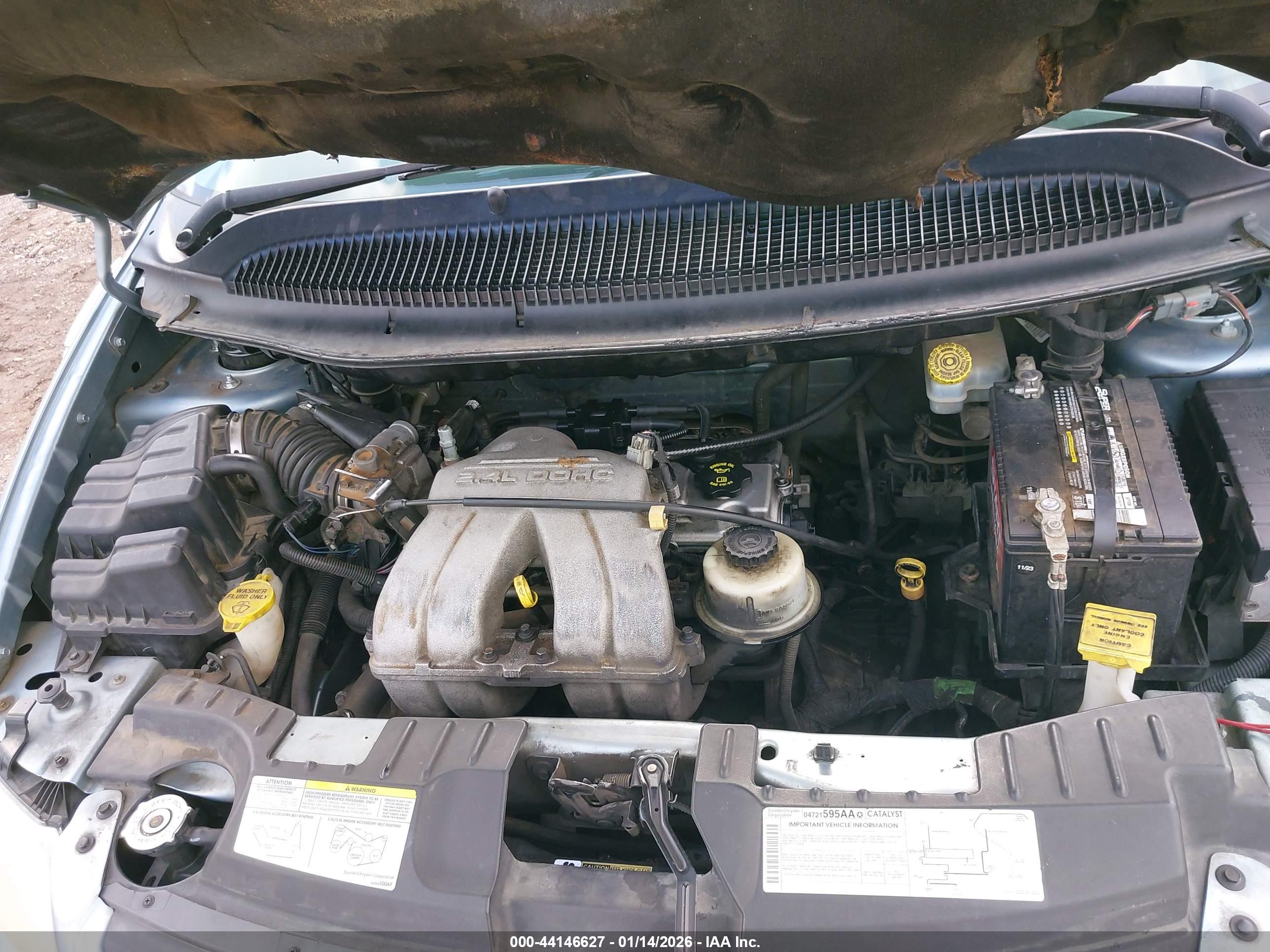 DODGE CARAVAN image 10