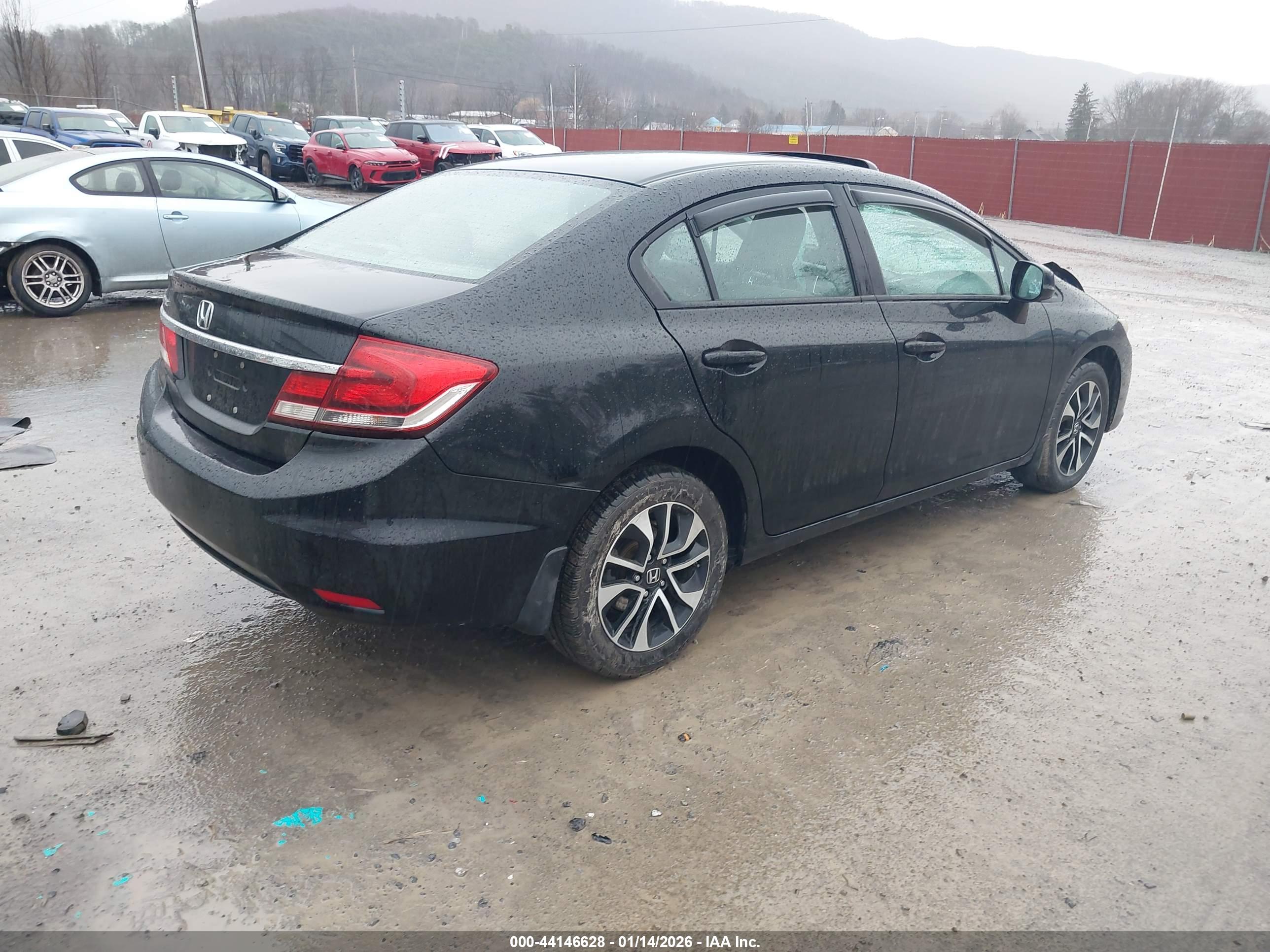 HONDA CIVIC image 4
