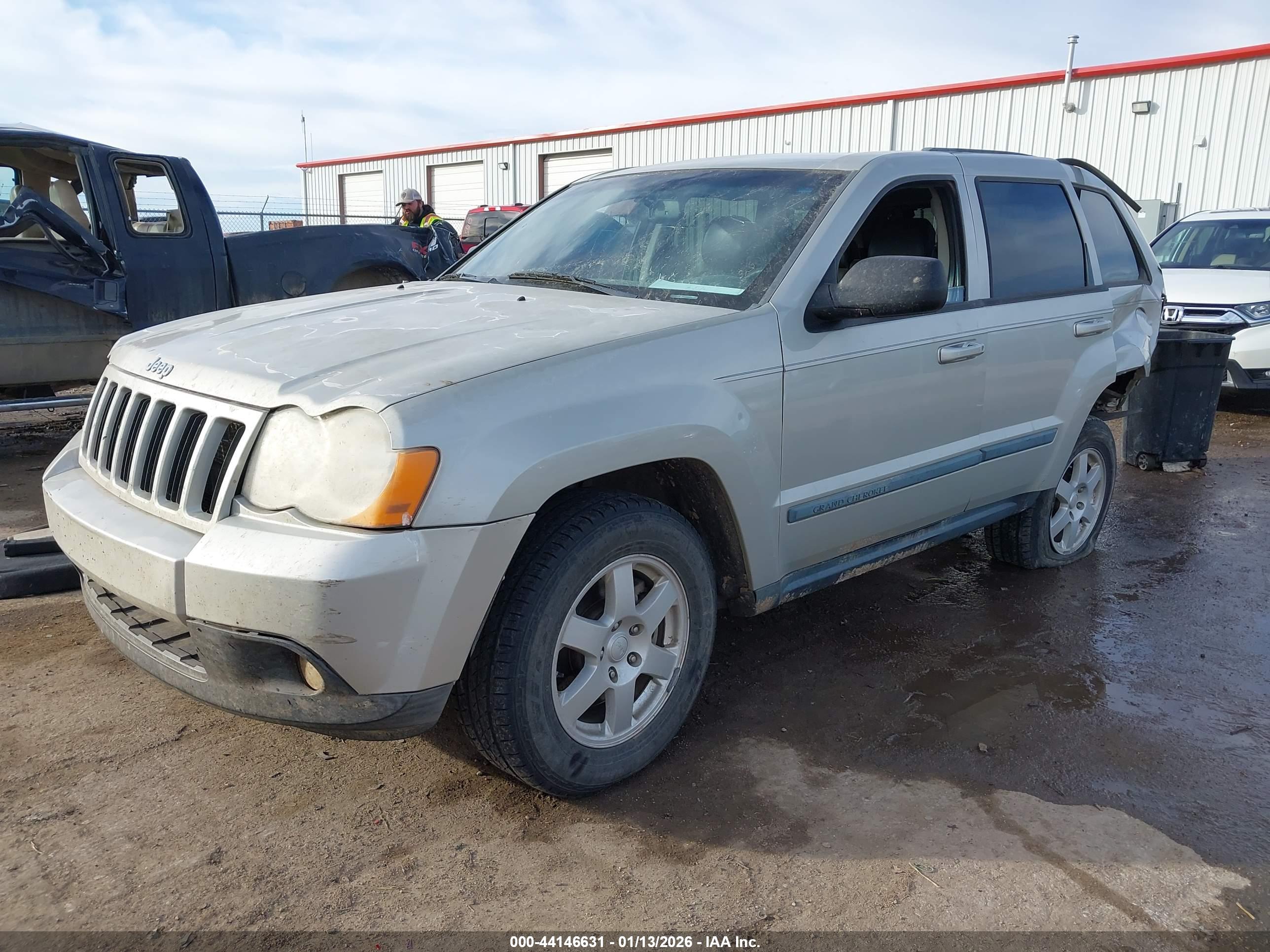 JEEP GRAND image 2