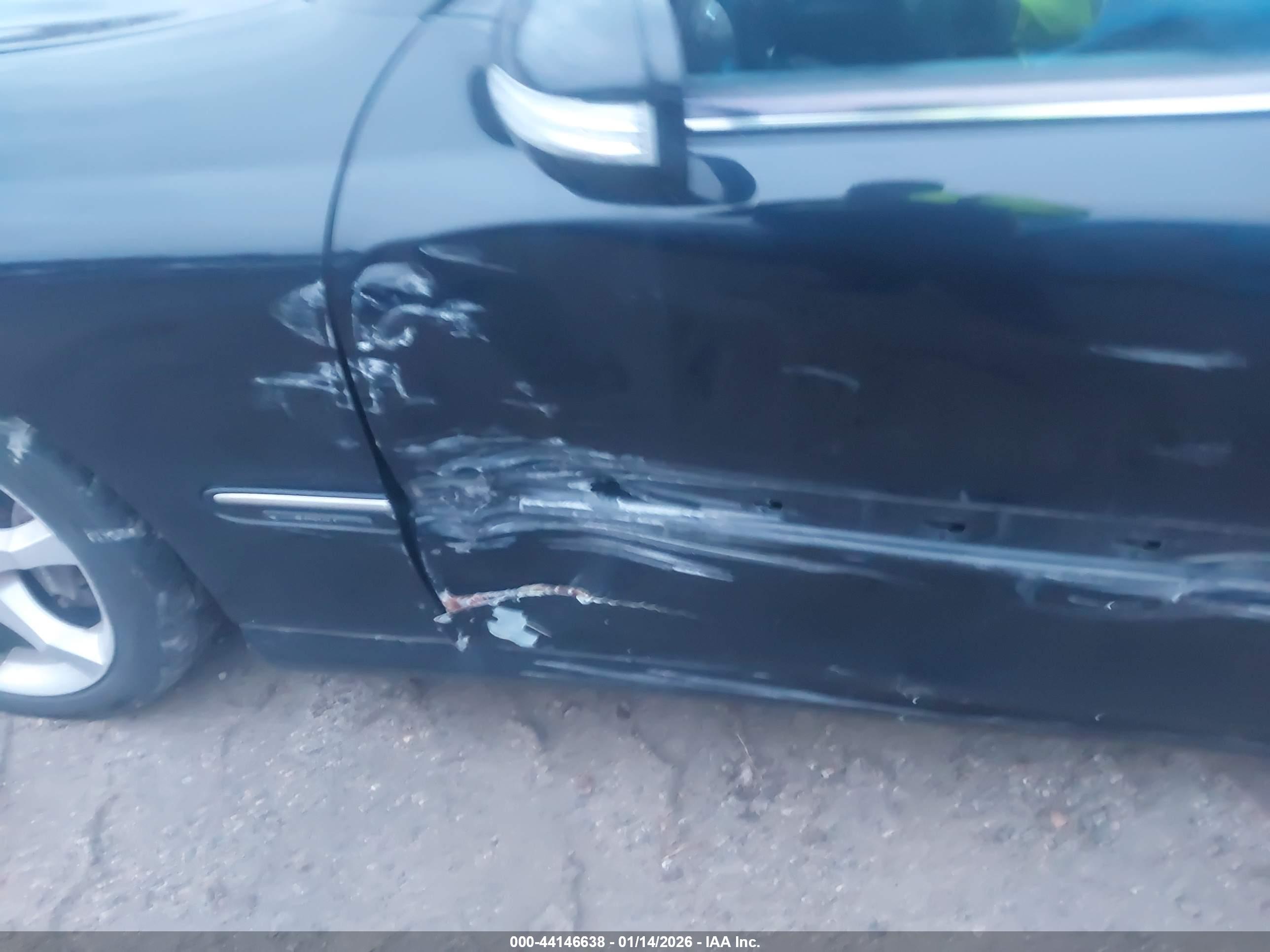 MERCEDES-BENZ C image 6