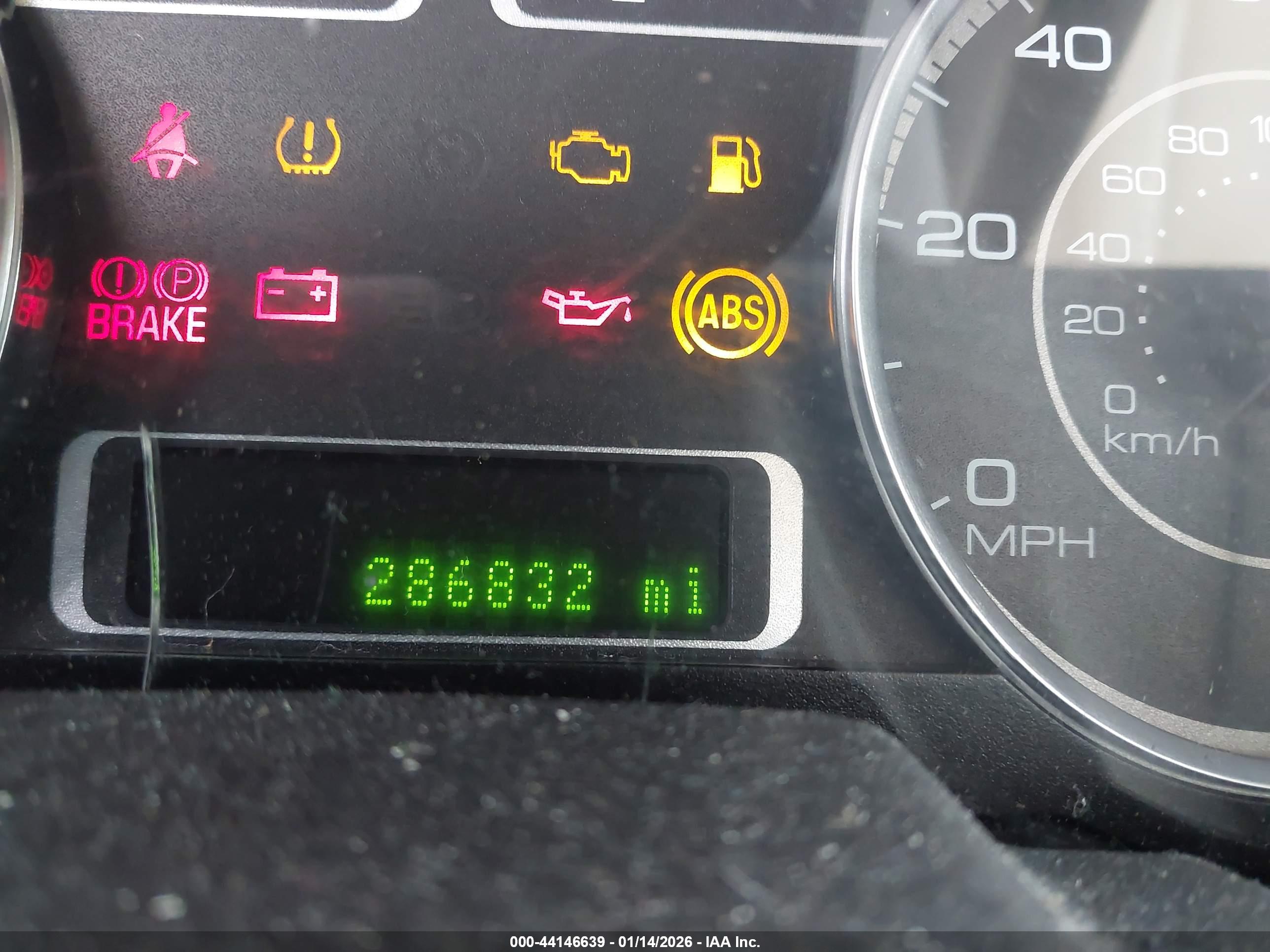 FORD TAURUS image 7