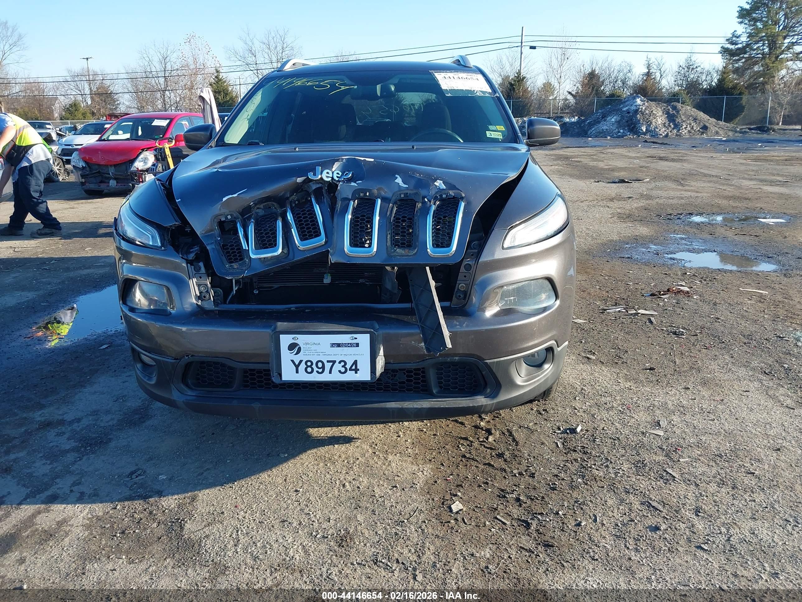 JEEP CHEROKEE image 6