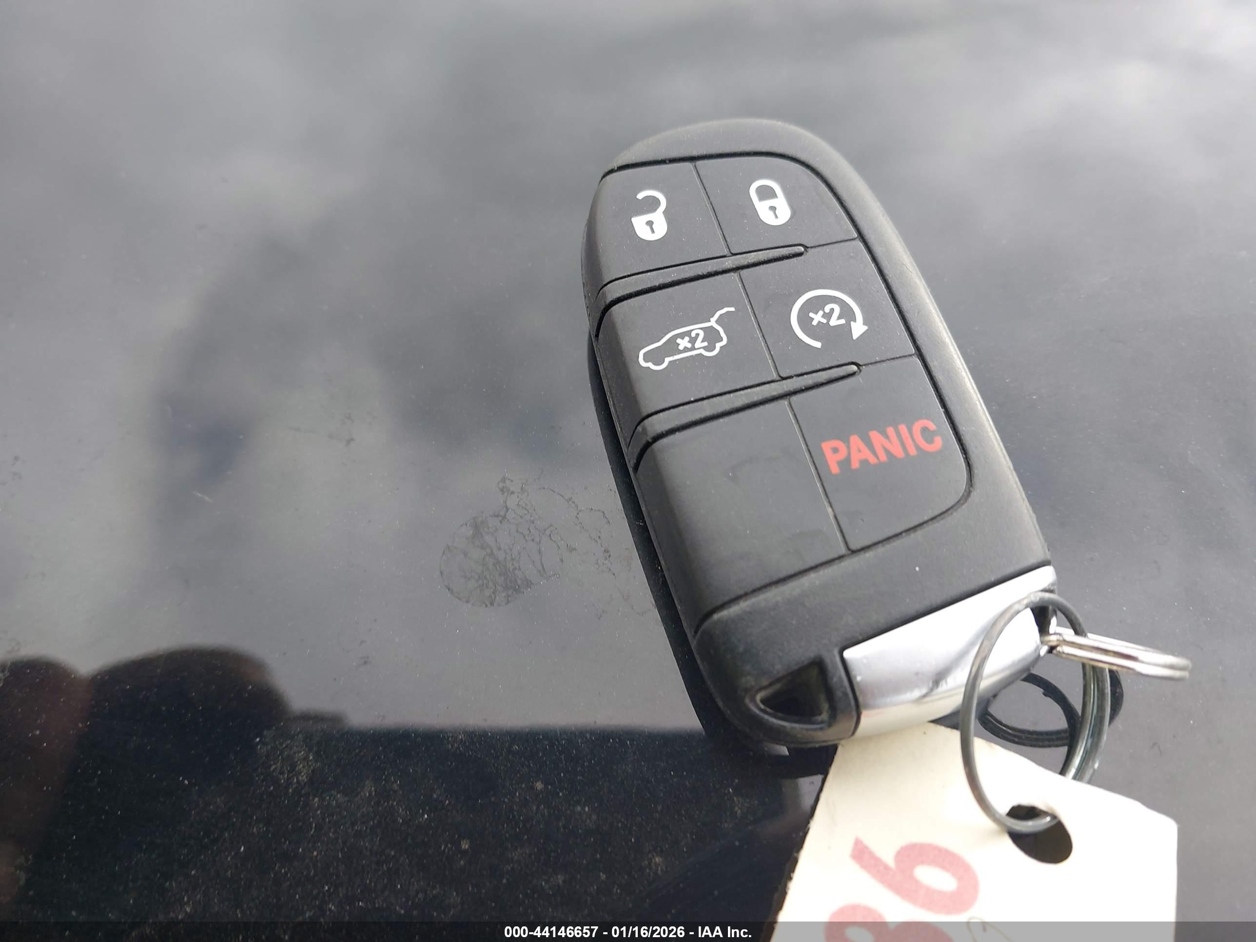 JEEP GRAND image 11