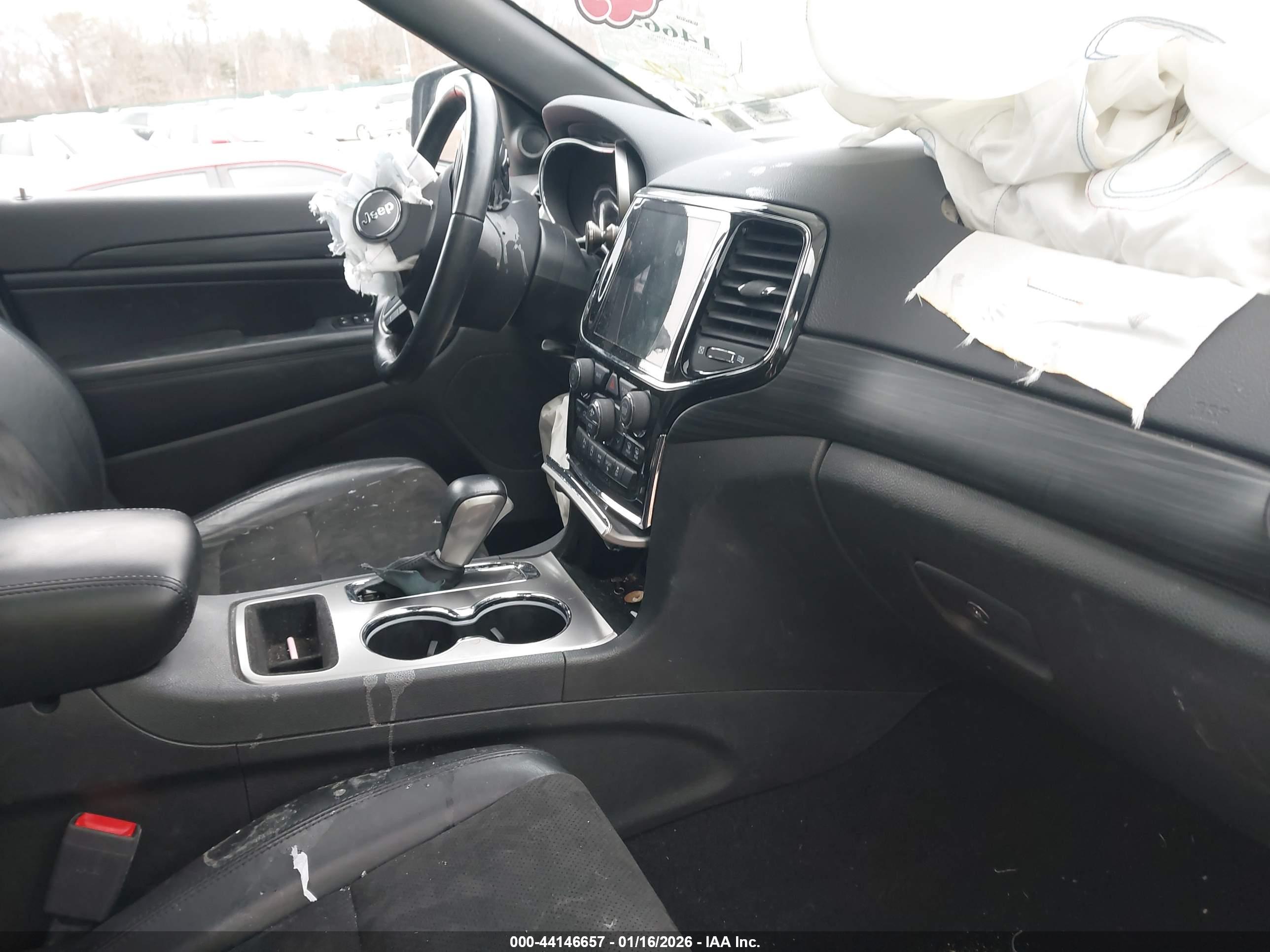 JEEP GRAND image 5