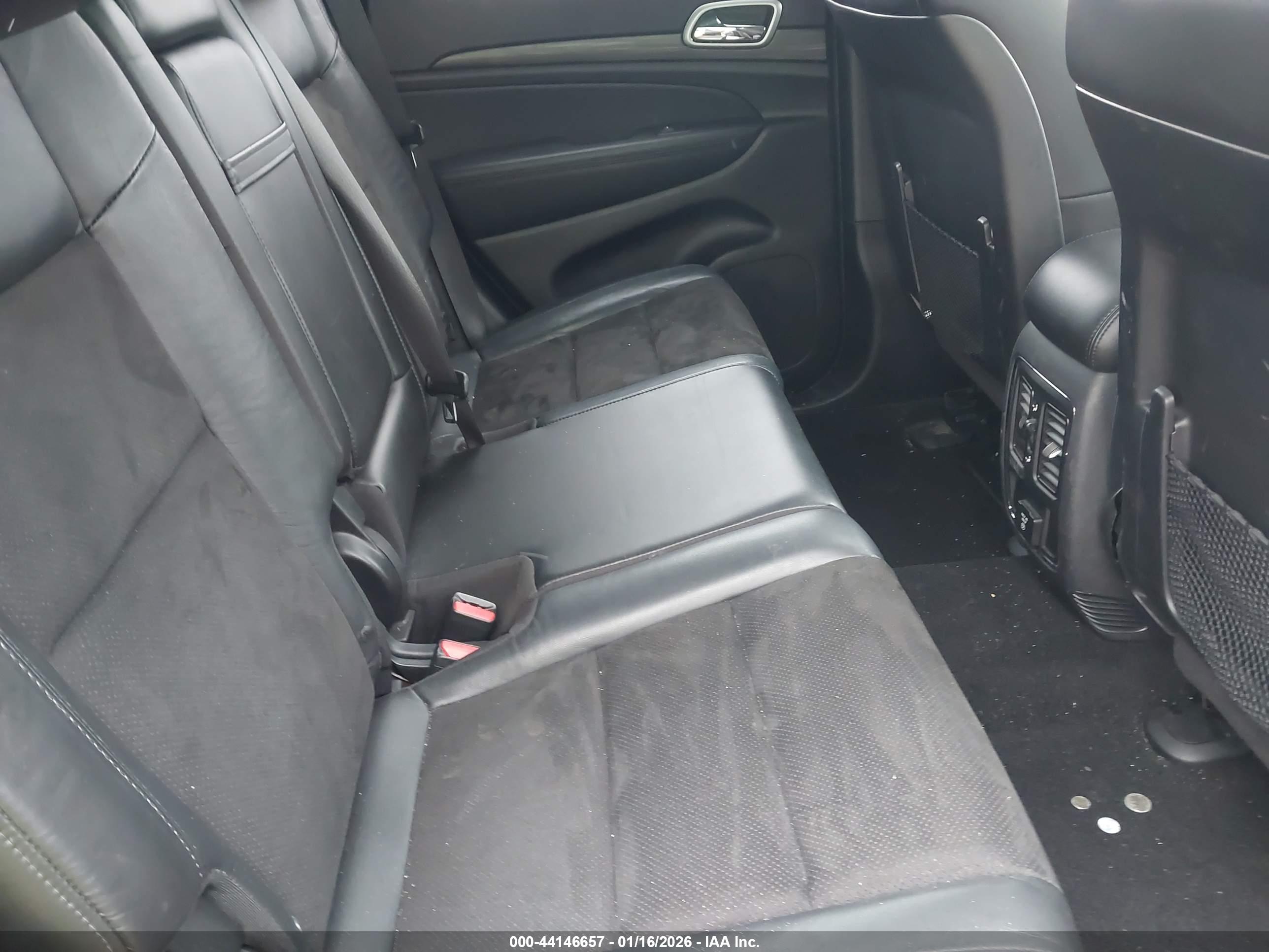 JEEP GRAND image 8