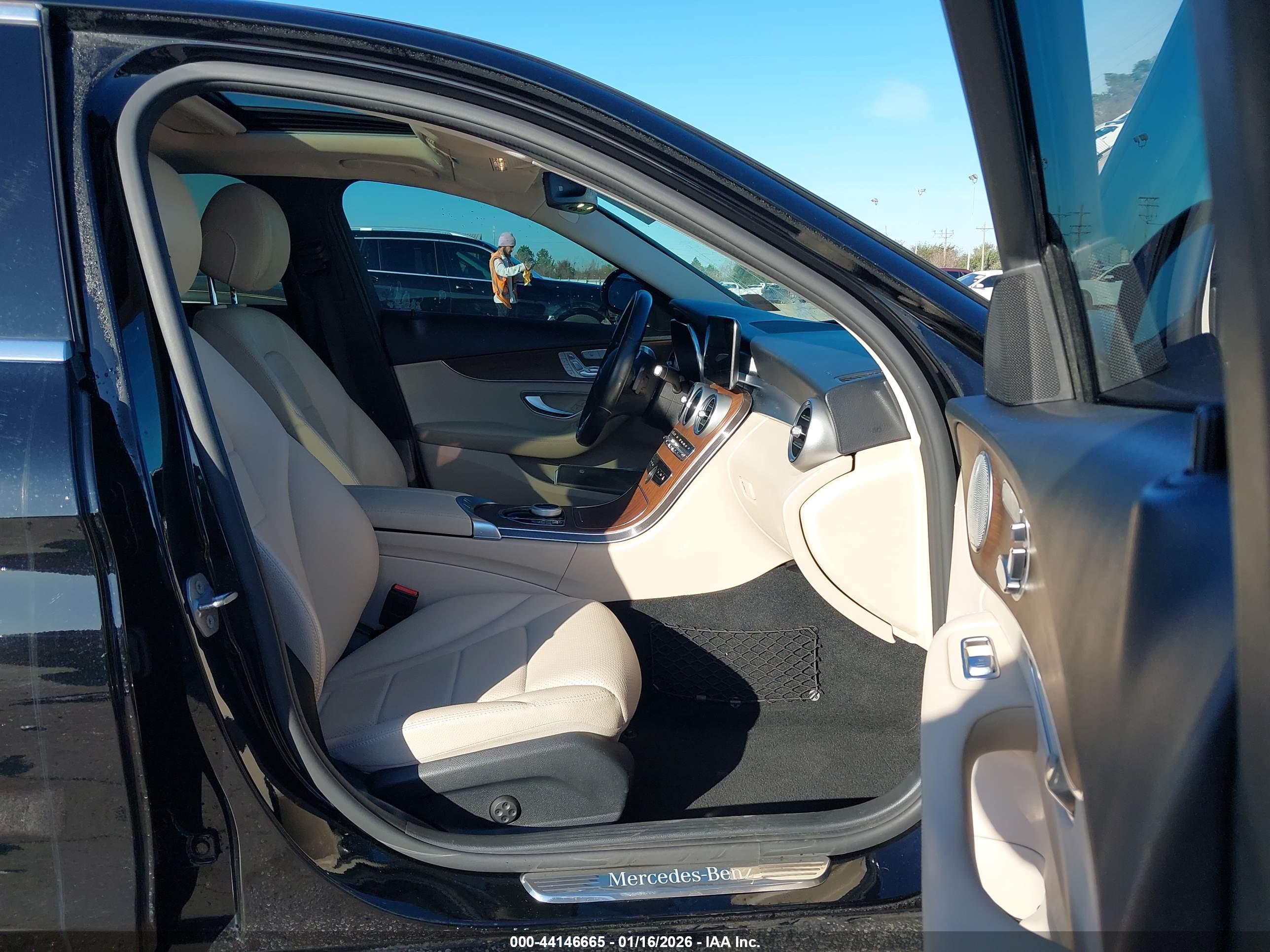 MERCEDES-BENZ C image 5