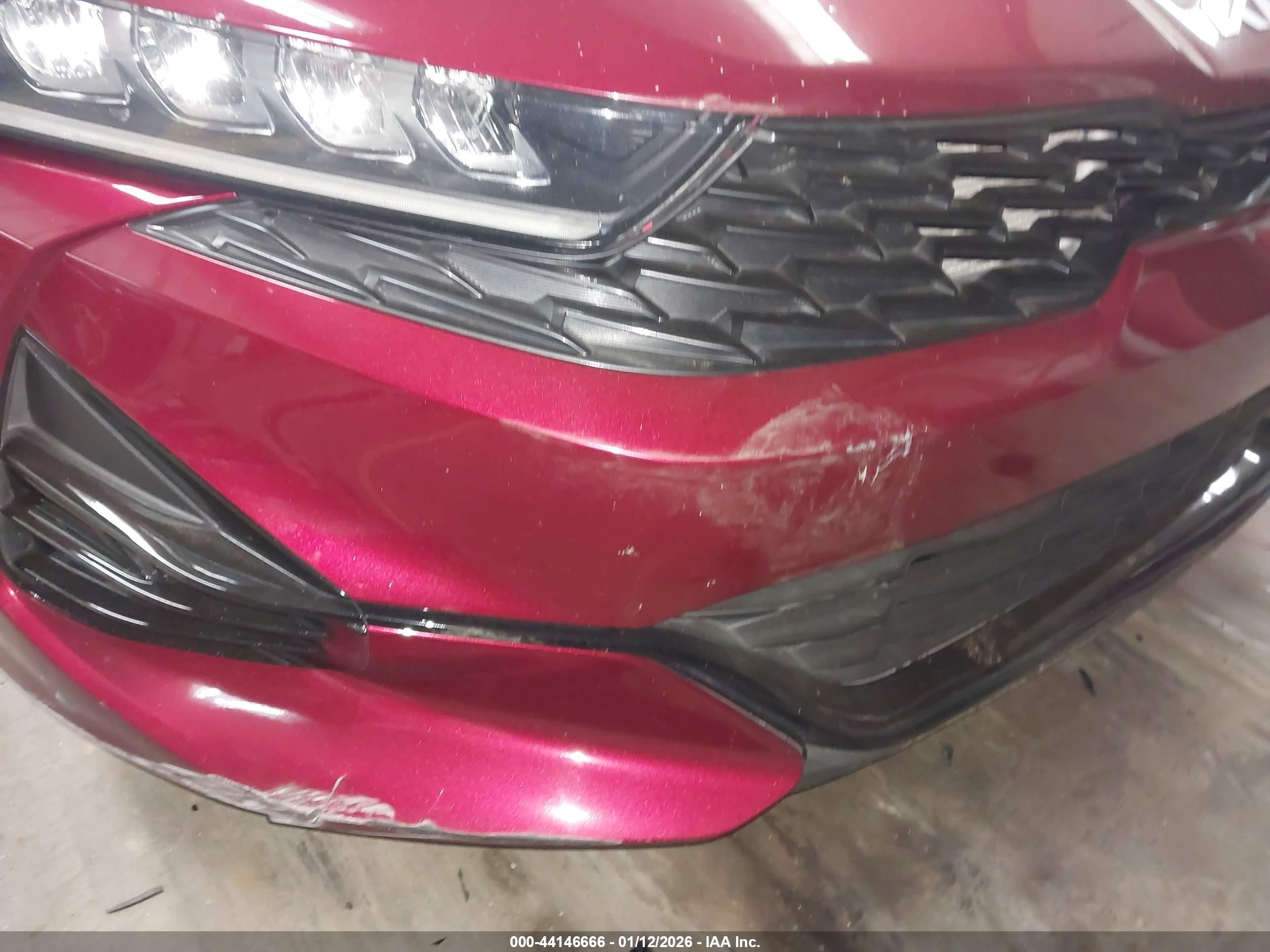 KIA K5 image 6
