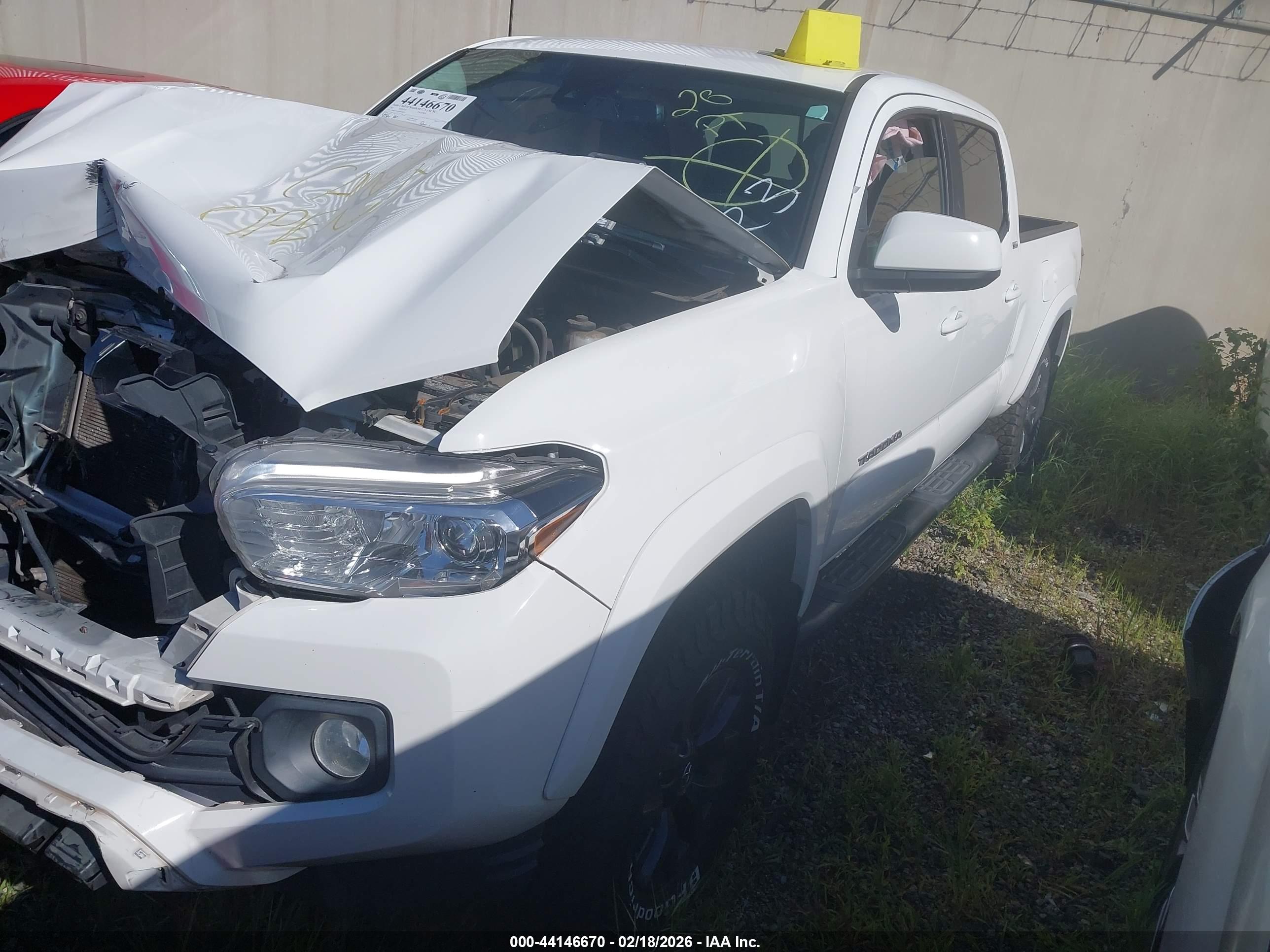TOYOTA TACOMA image 2
