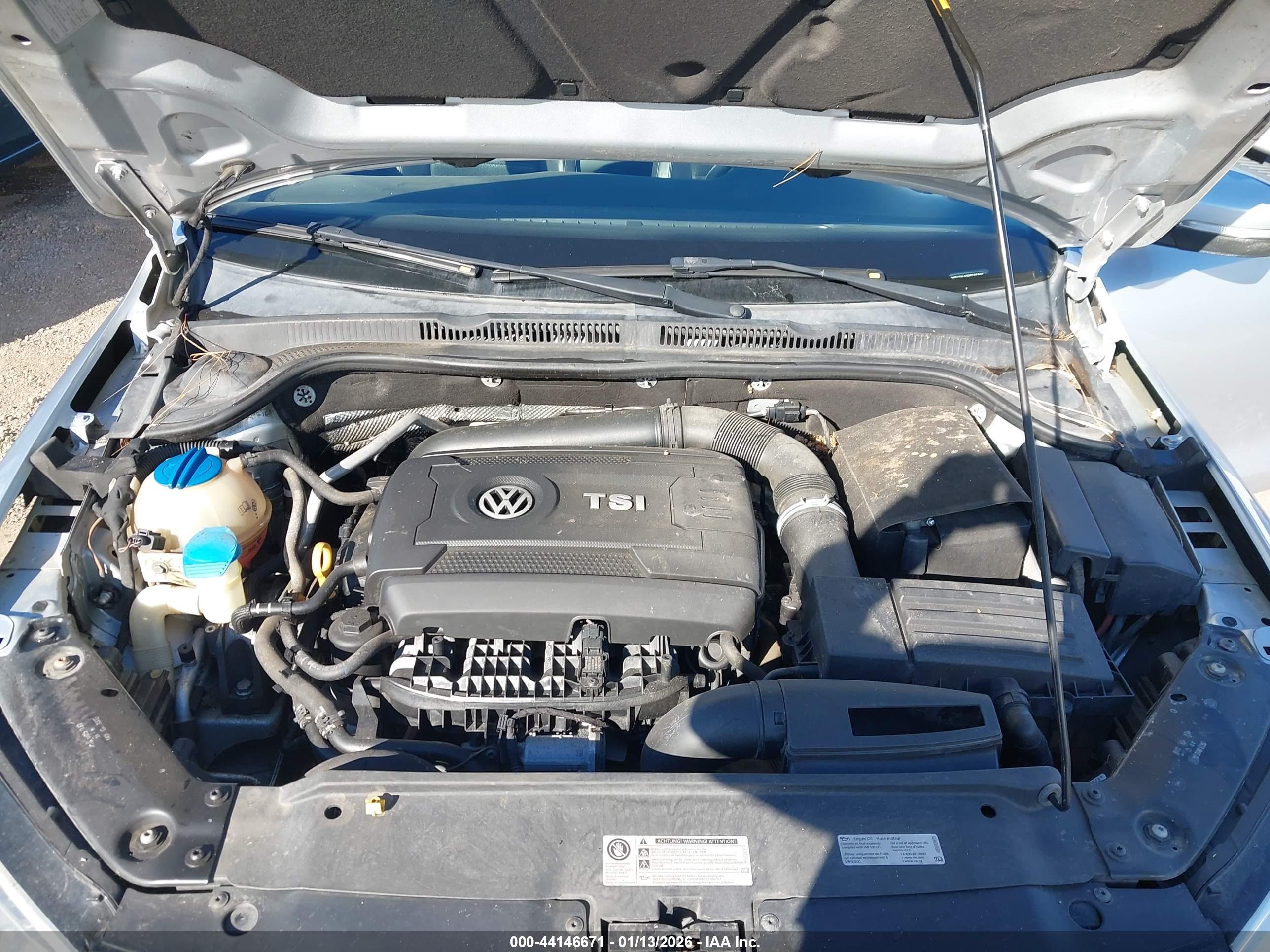 VOLKSWAGEN JETTA image 10