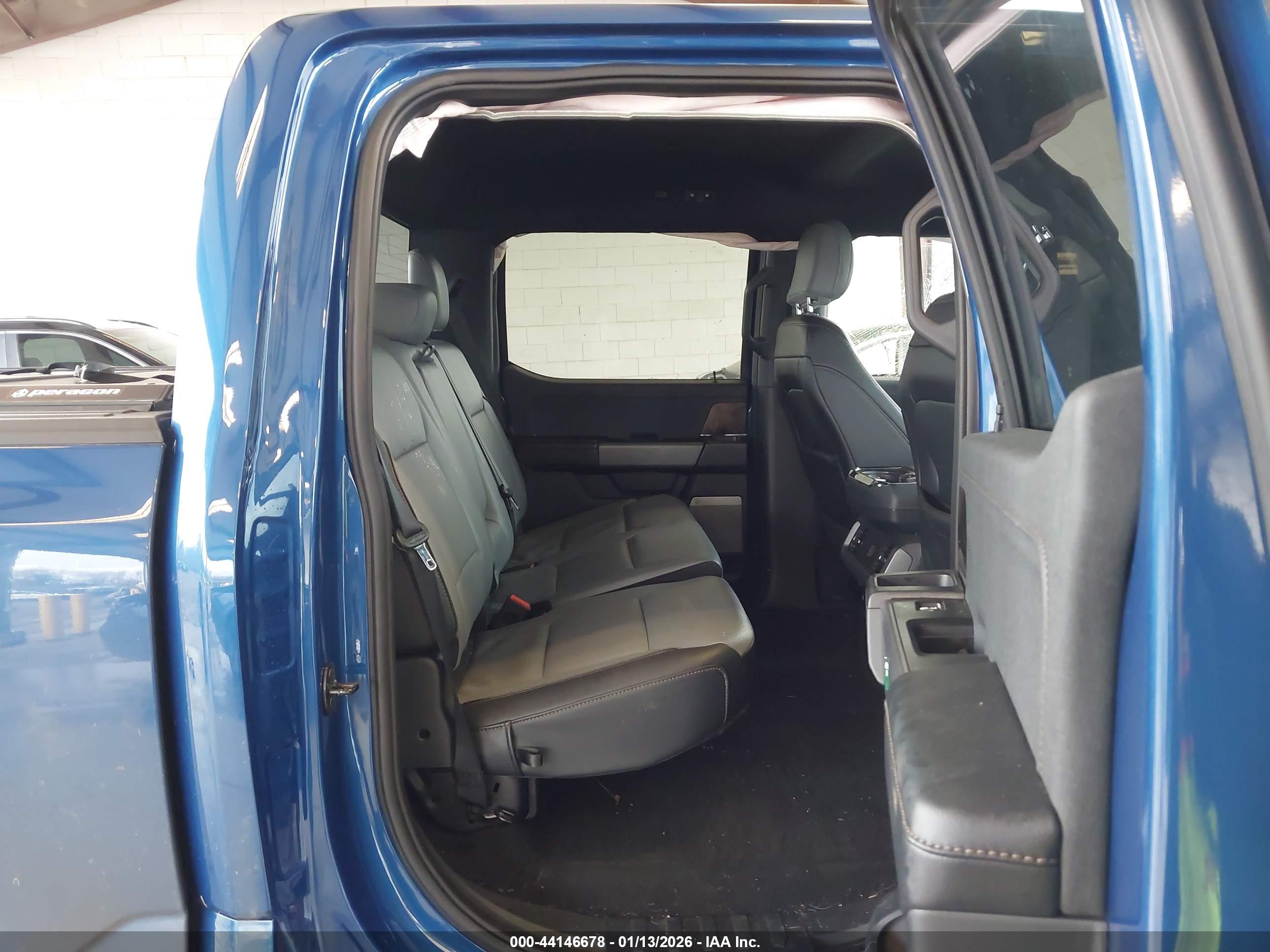 FORD F-150 image 8