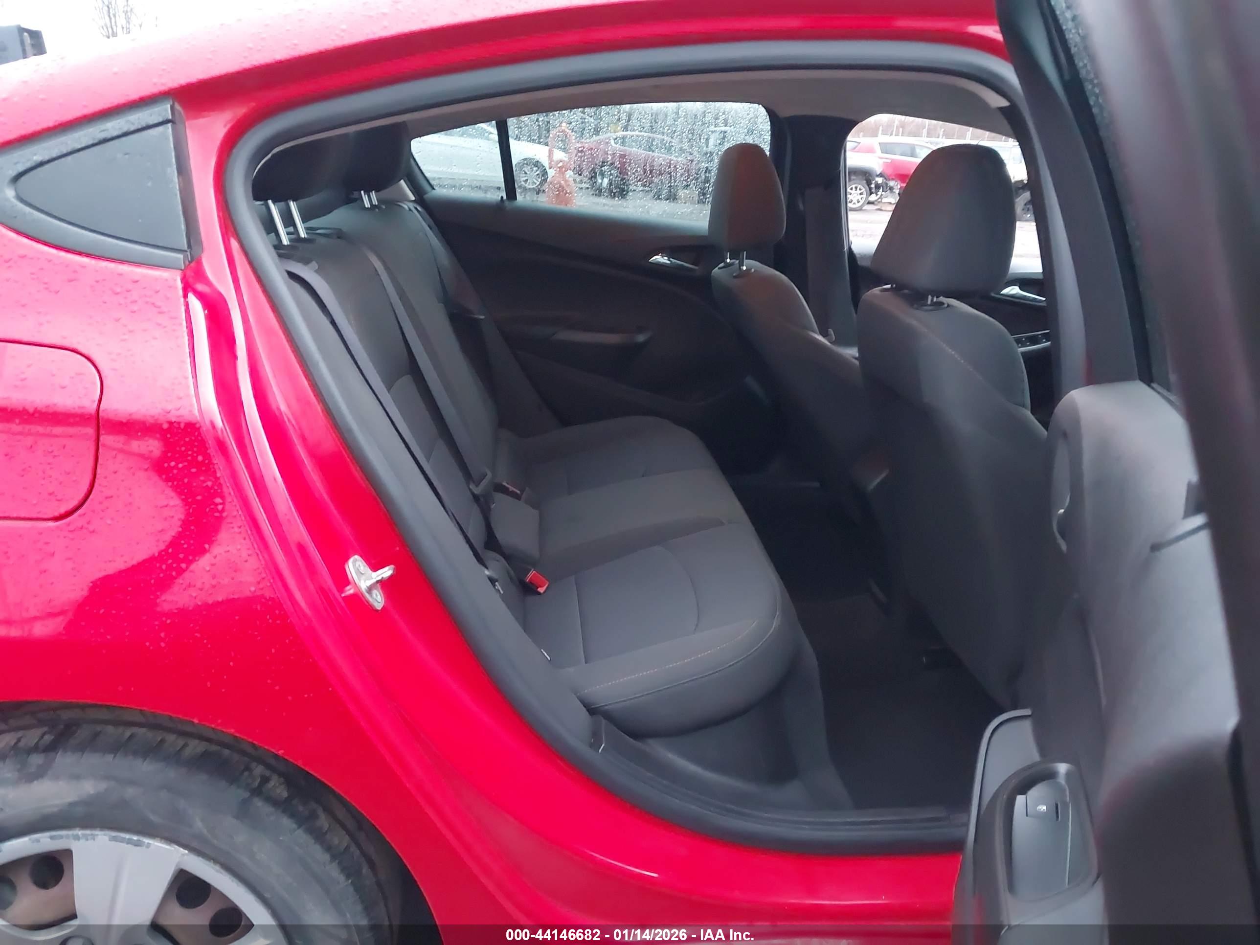 CHEVROLET CRUZE image 8