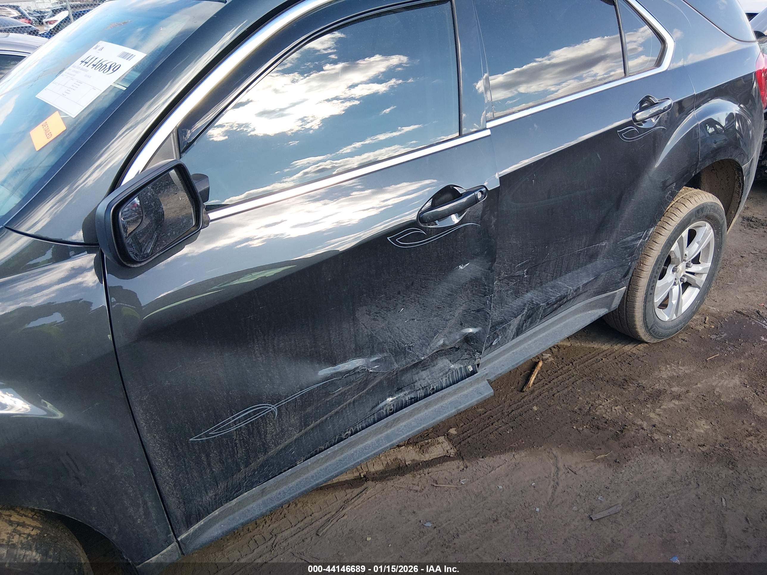 CHEVROLET EQUINOX image 6