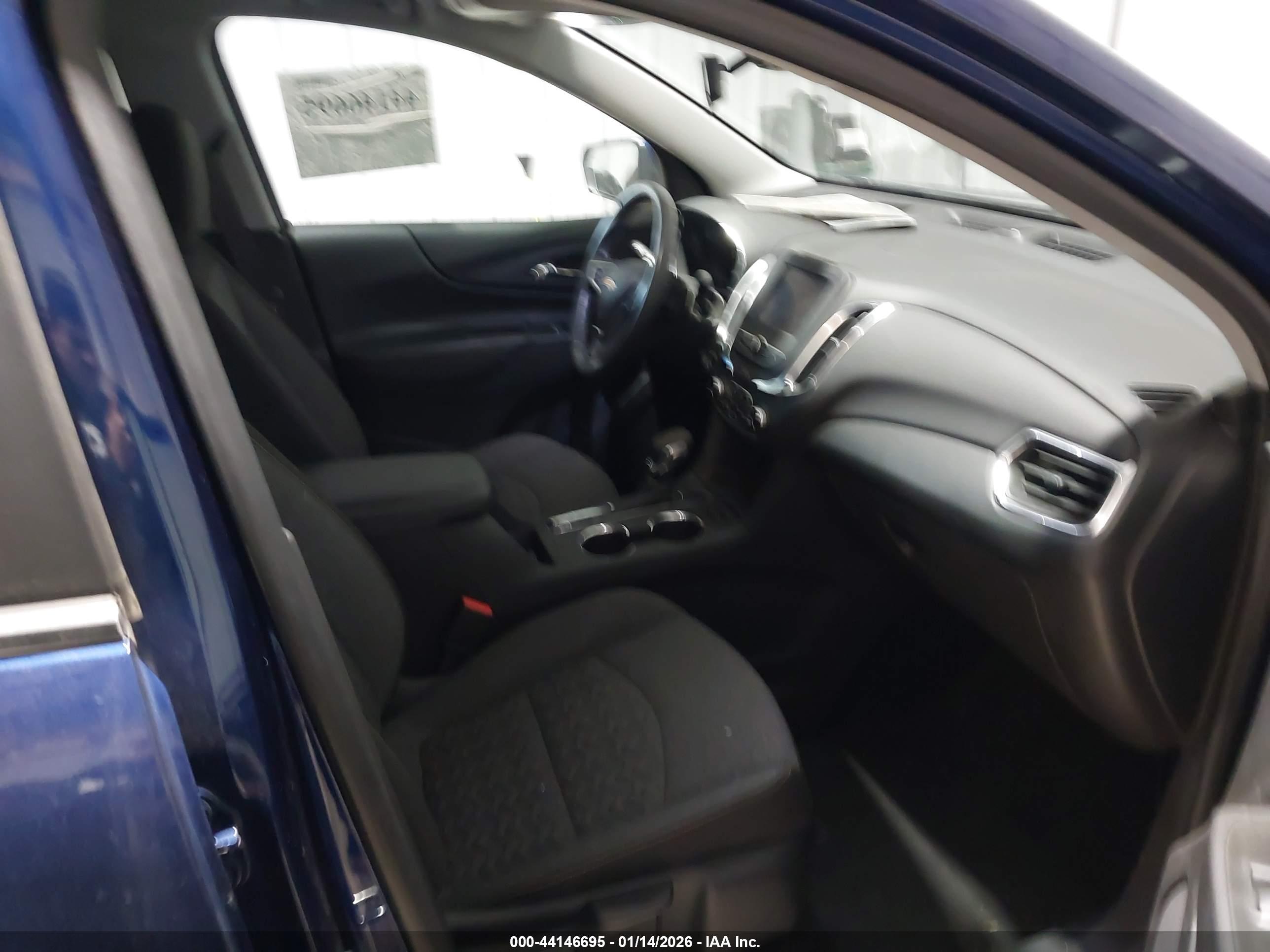 CHEVROLET EQUINOX image 5