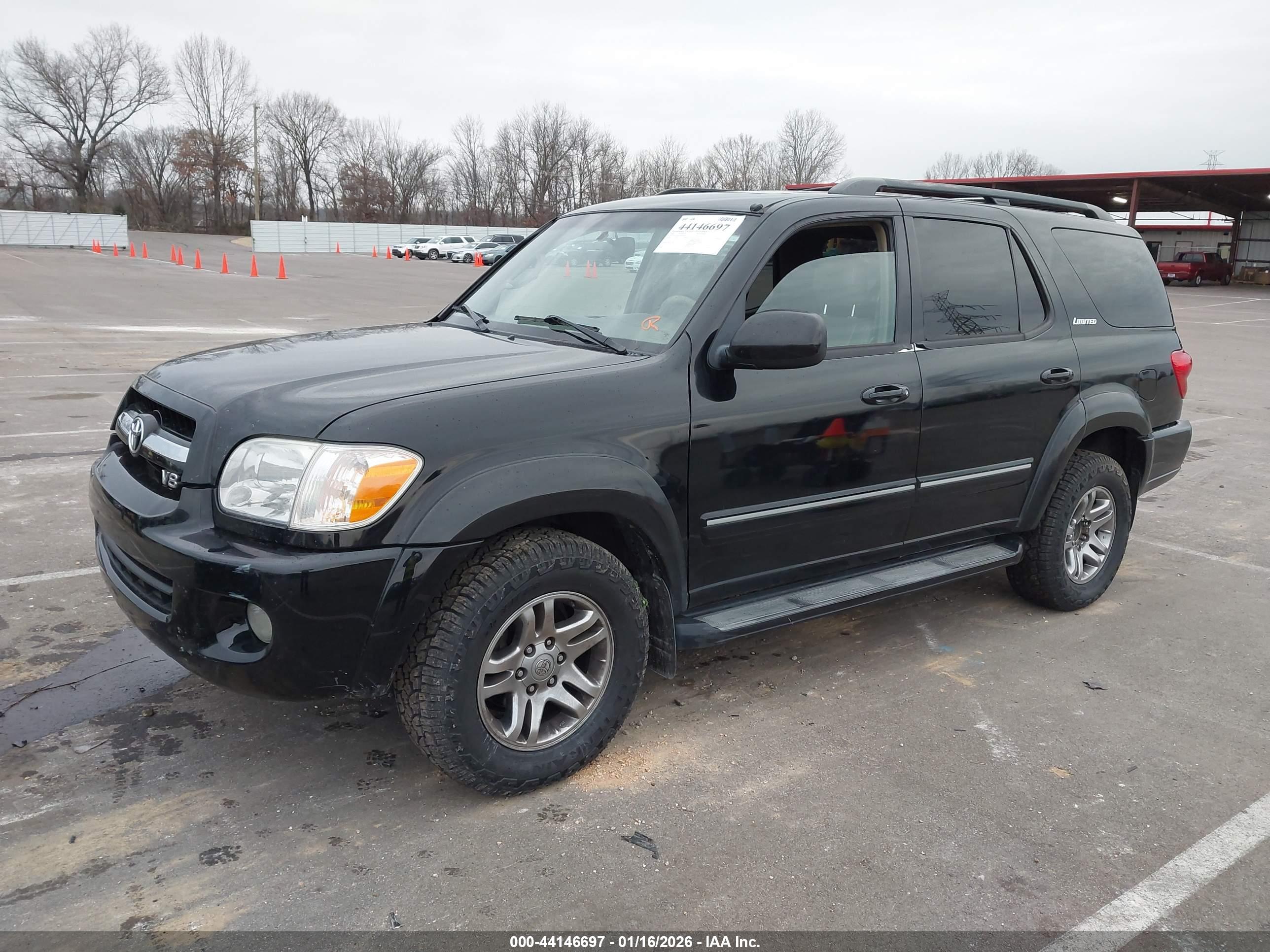 TOYOTA SEQUOIA image 2