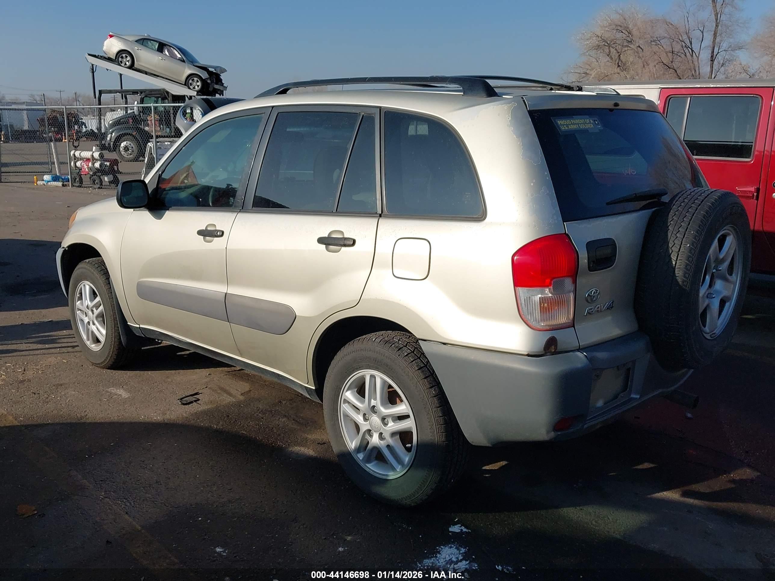 TOYOTA RAV4 image 3