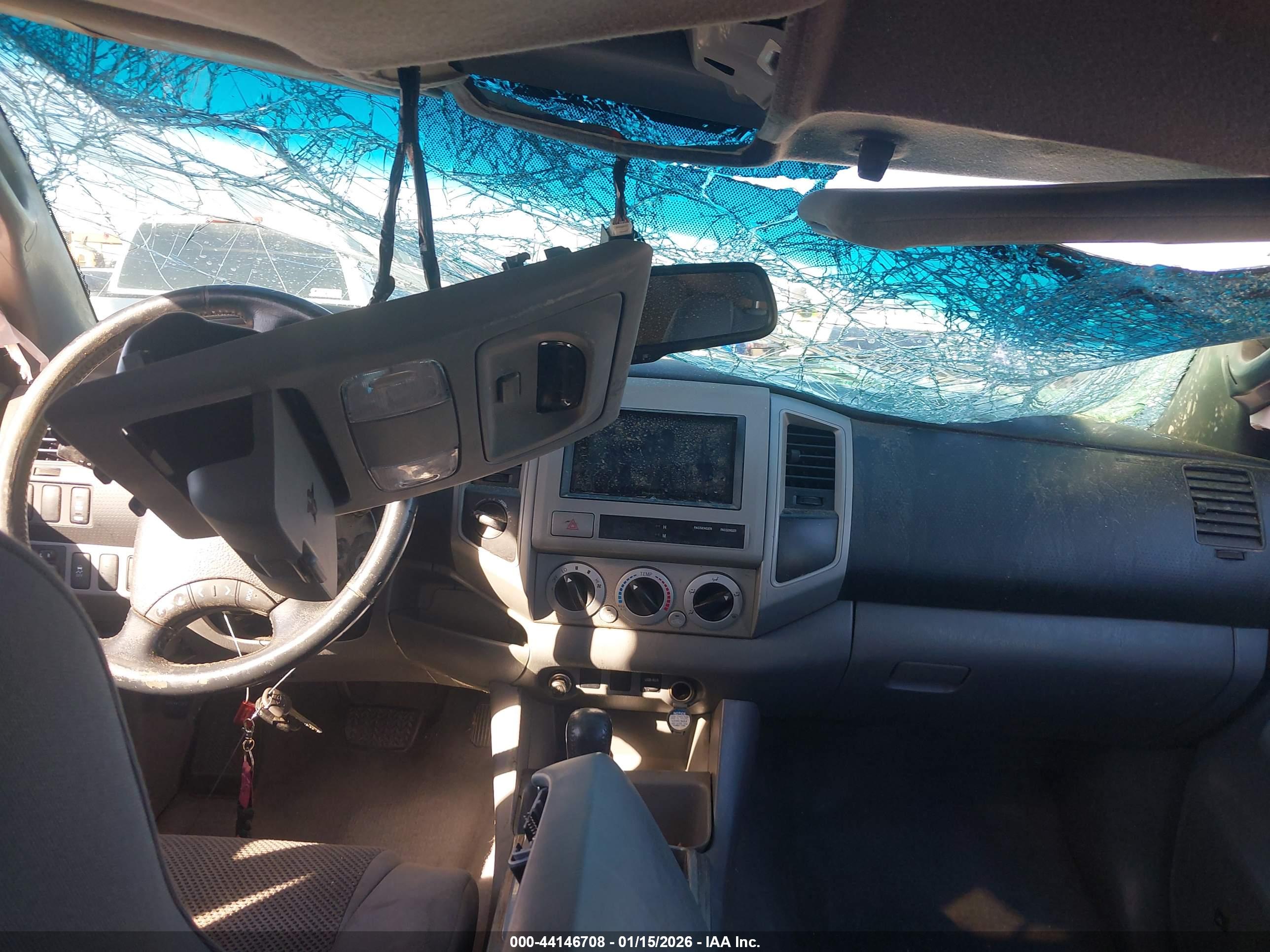 TOYOTA TACOMA image 5