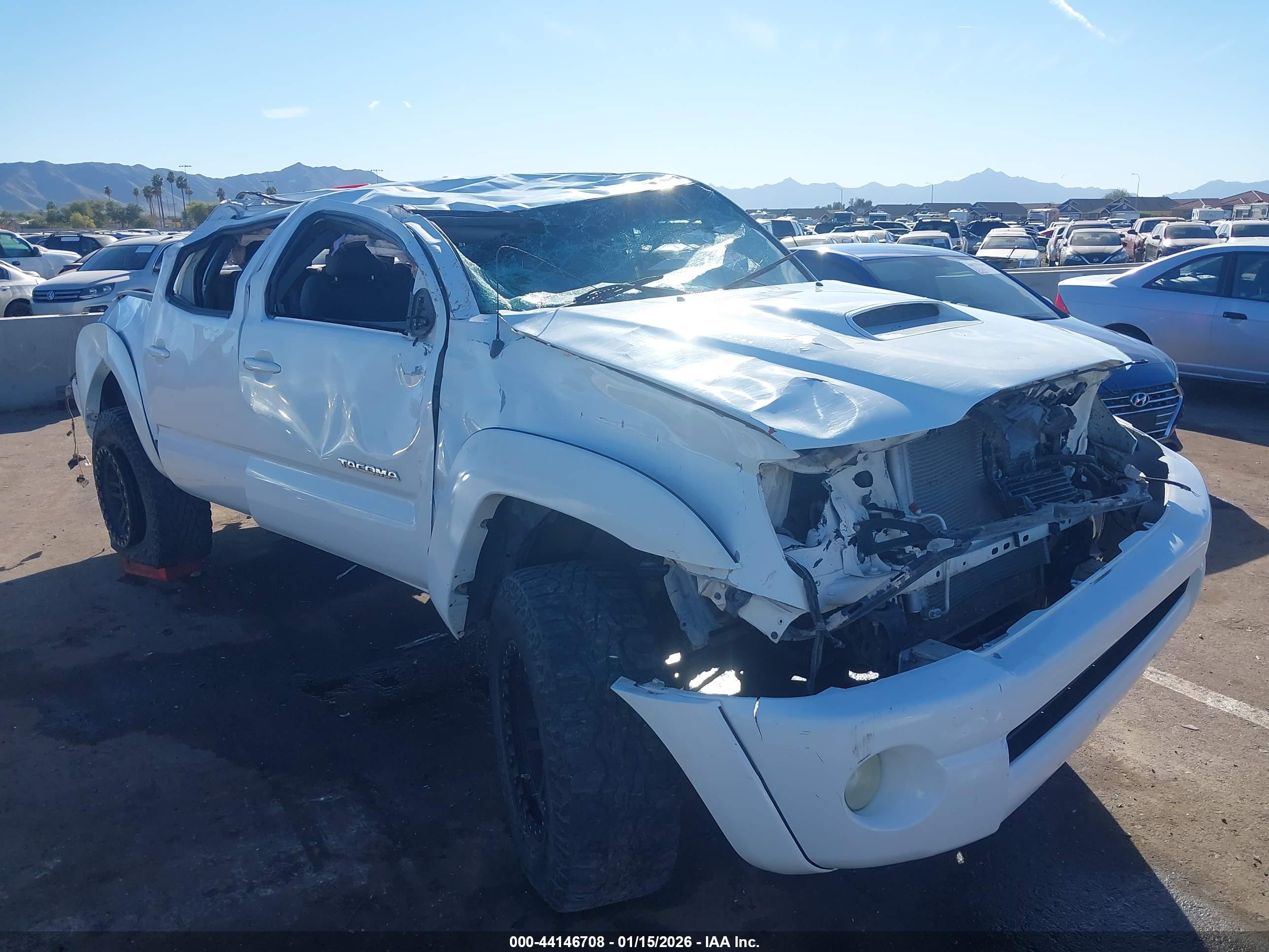 TOYOTA TACOMA image 6