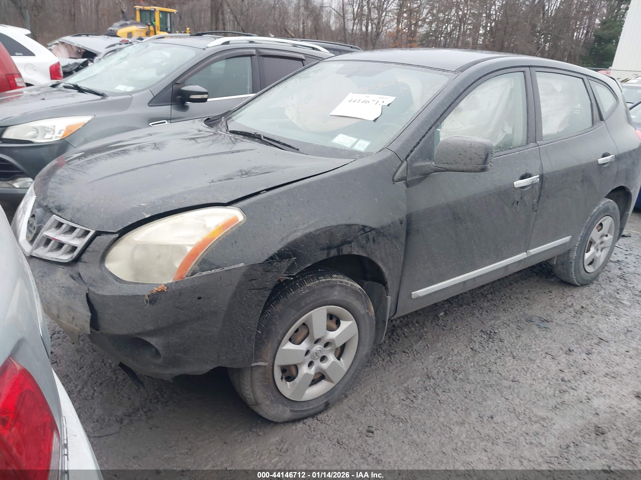 NISSAN ROGUE image 2