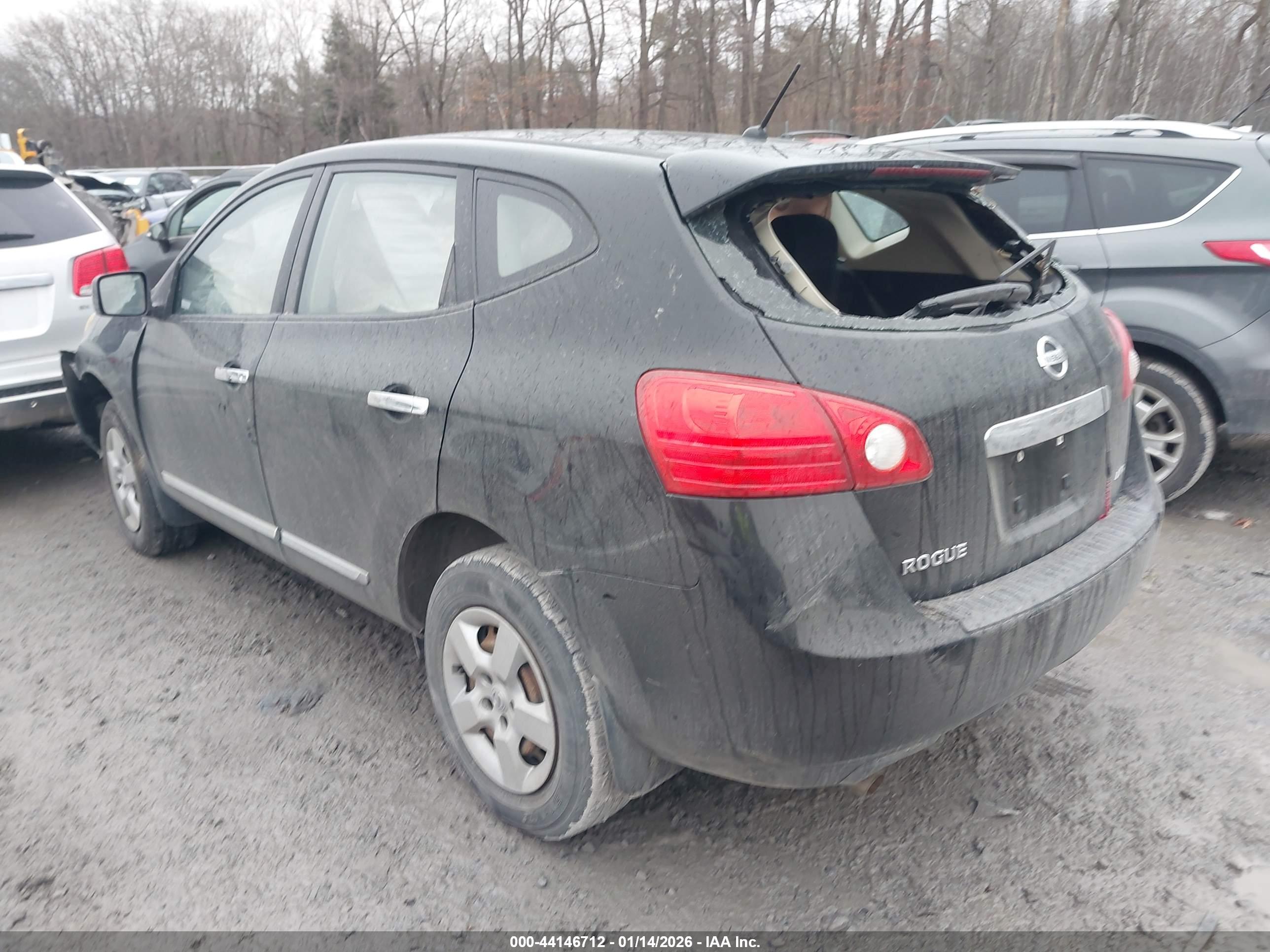 NISSAN ROGUE image 3