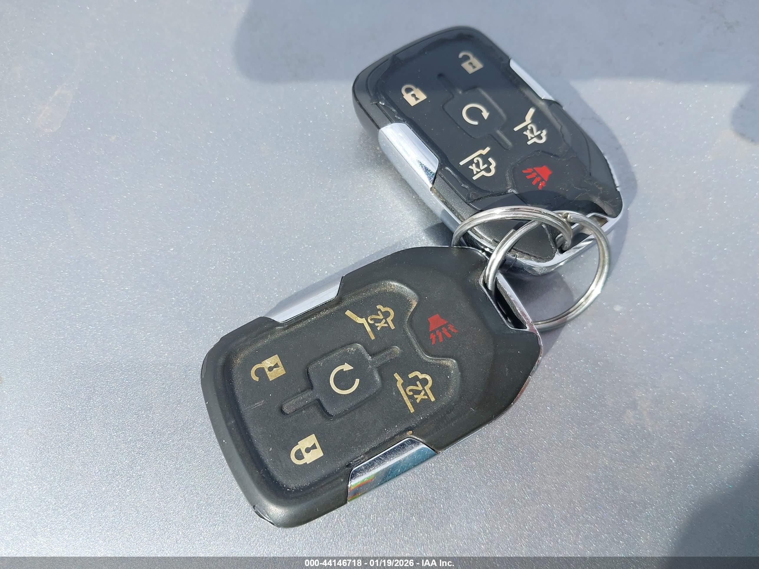 GMC YUKON image 11