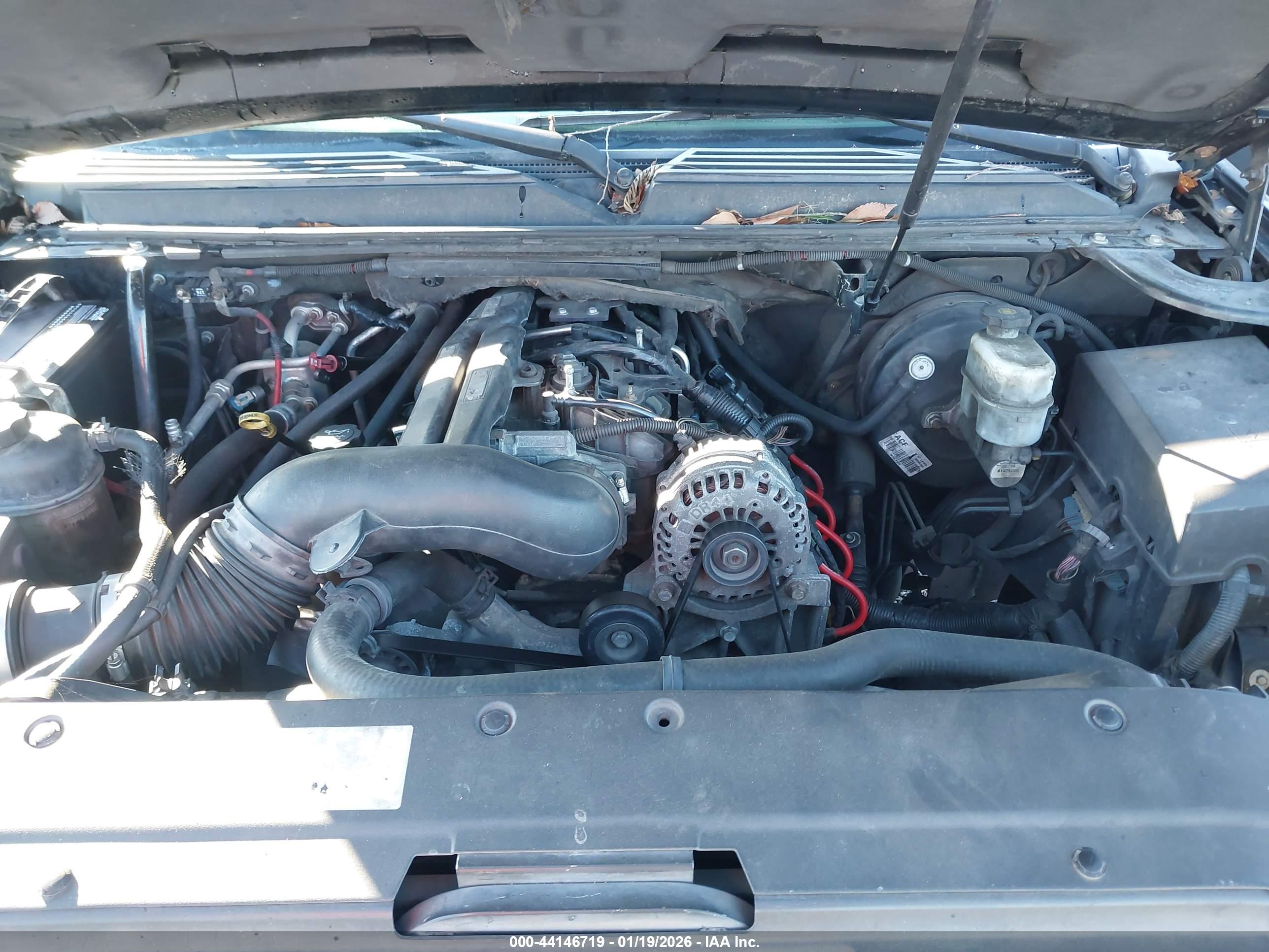 GMC YUKON image 10