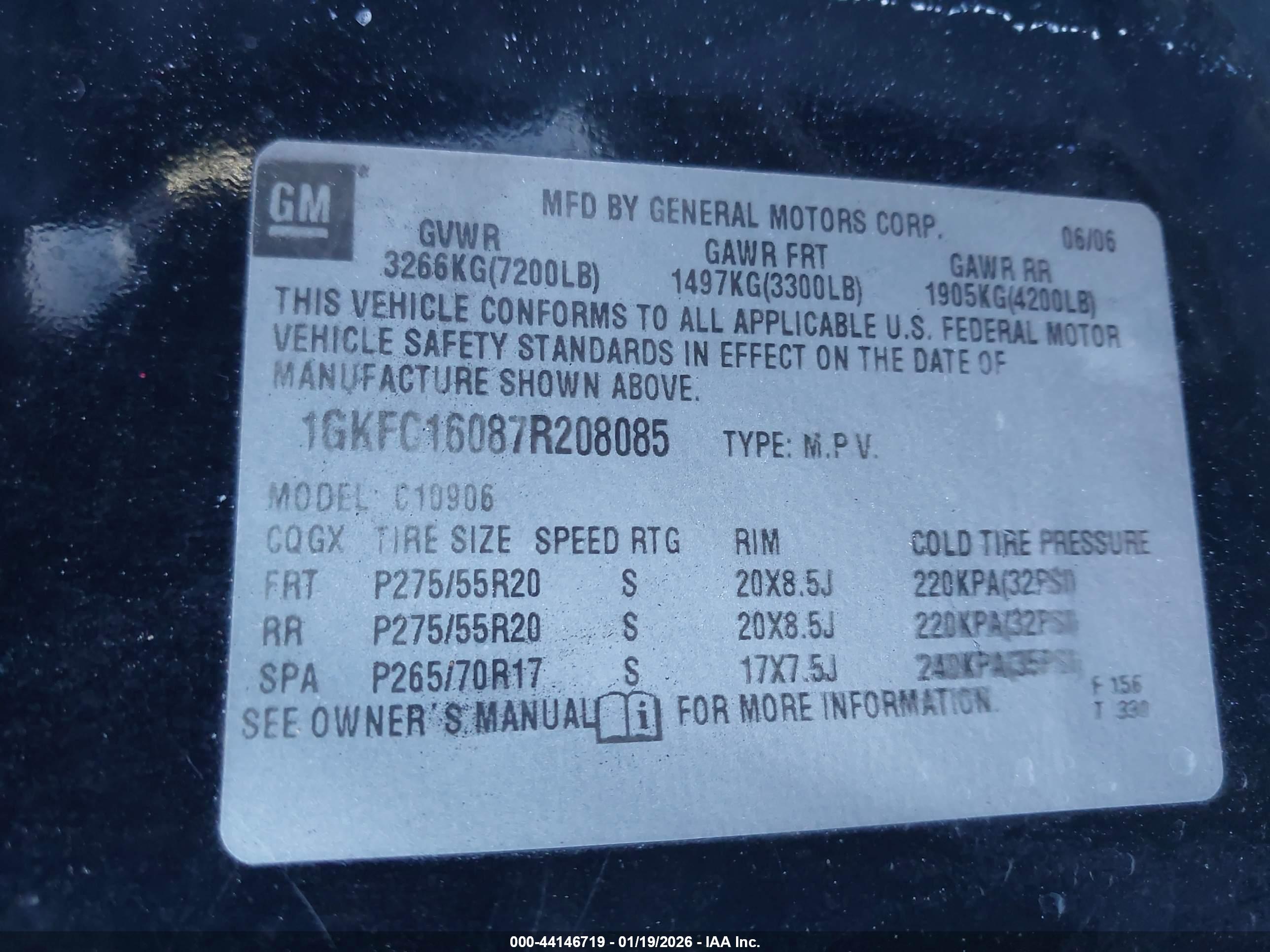 GMC YUKON image 9