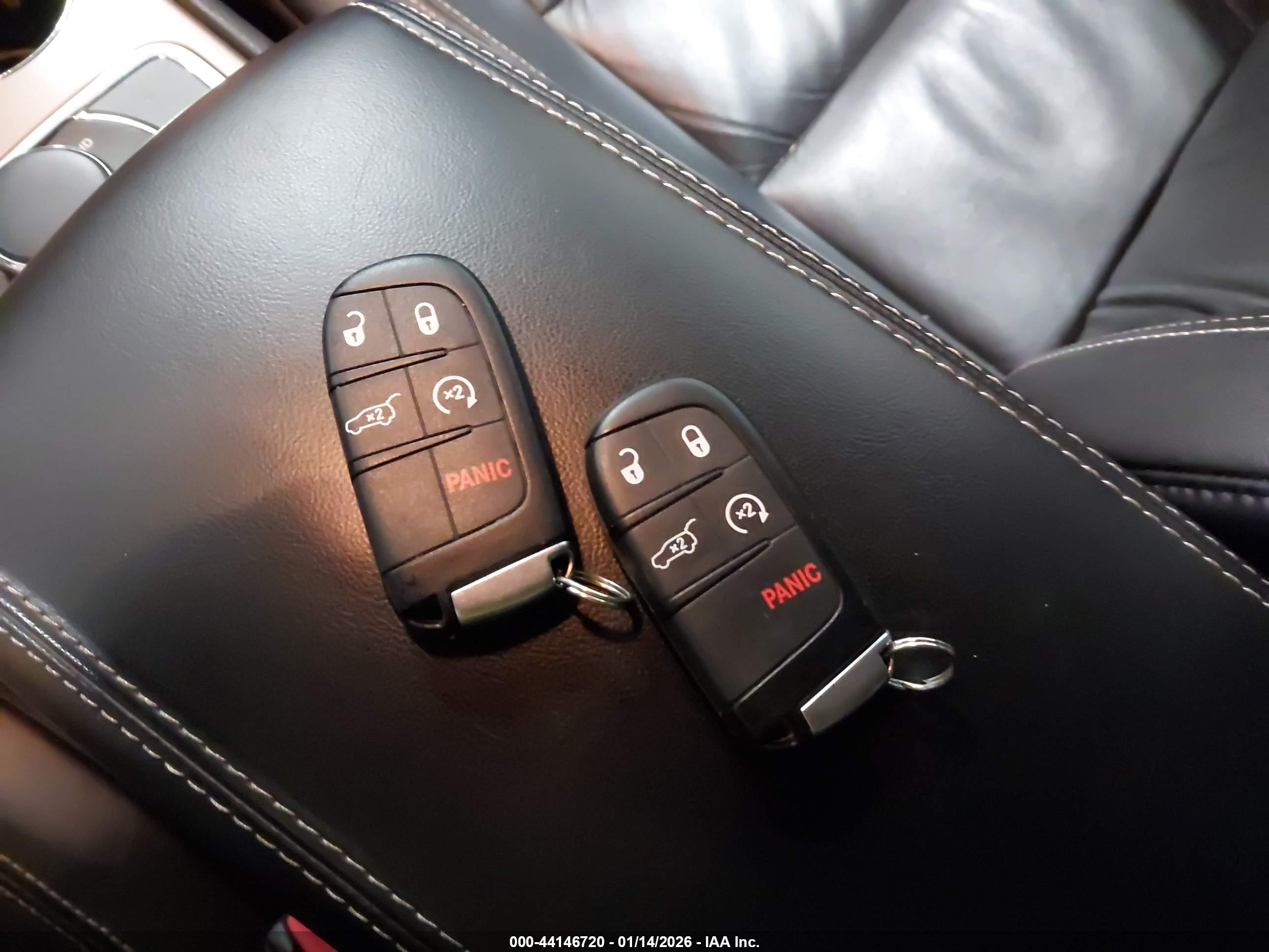 JEEP GRAND image 11