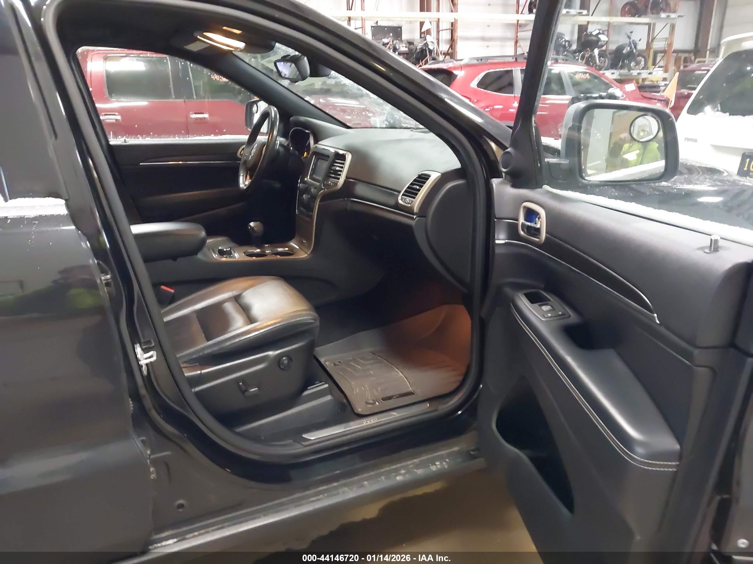 JEEP GRAND image 5