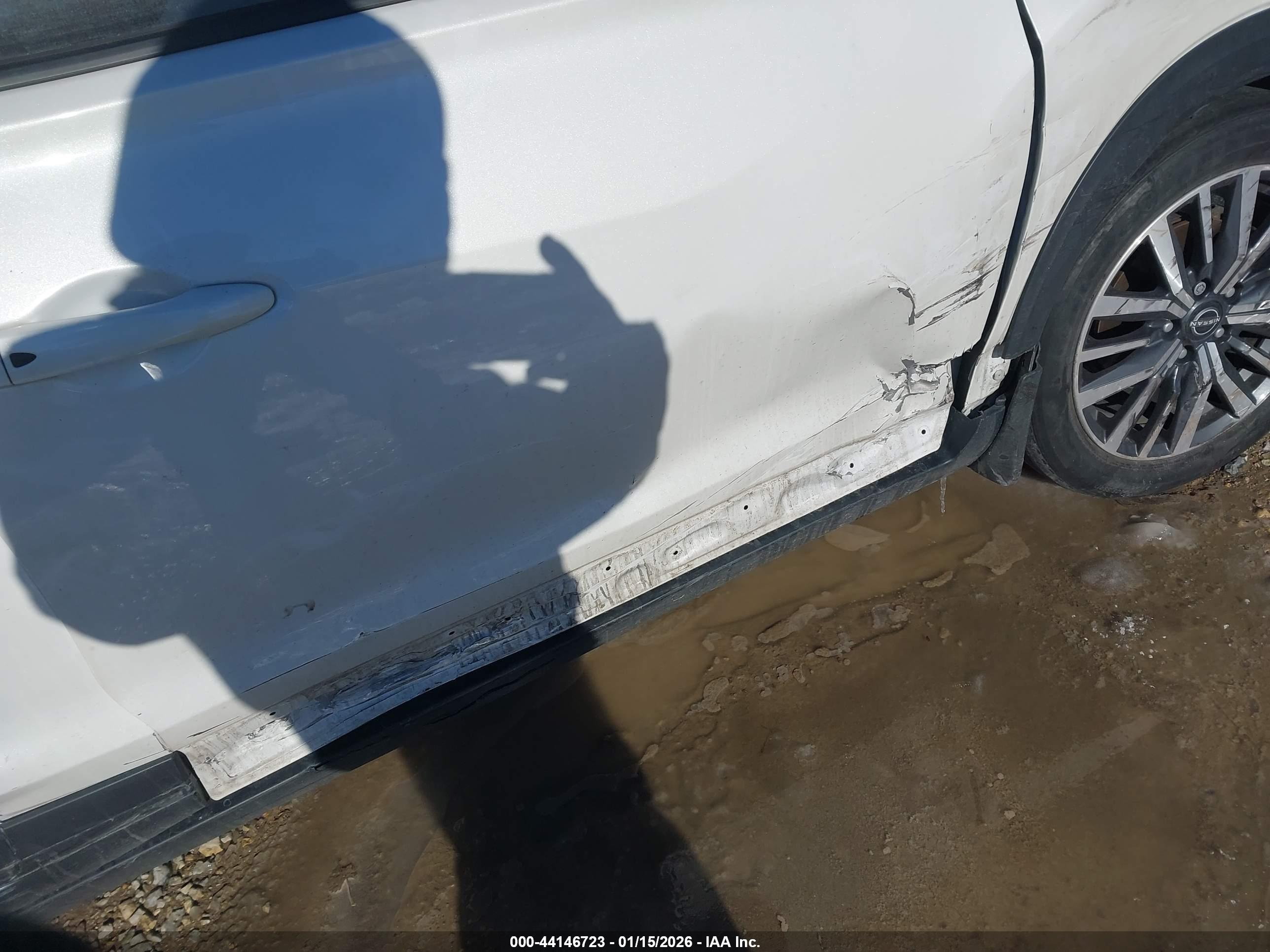 NISSAN KICKS image 6