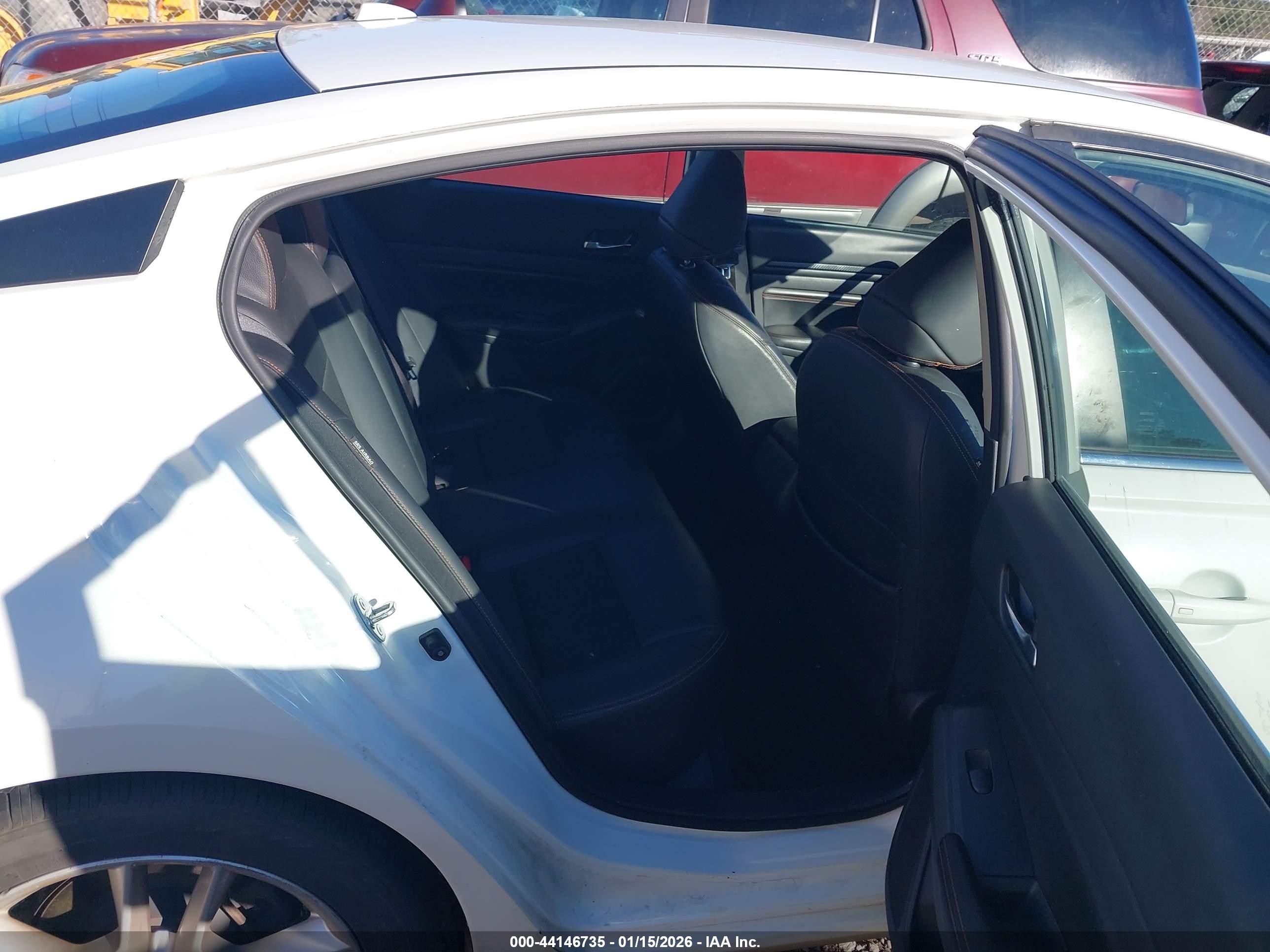 NISSAN ALTIMA image 8