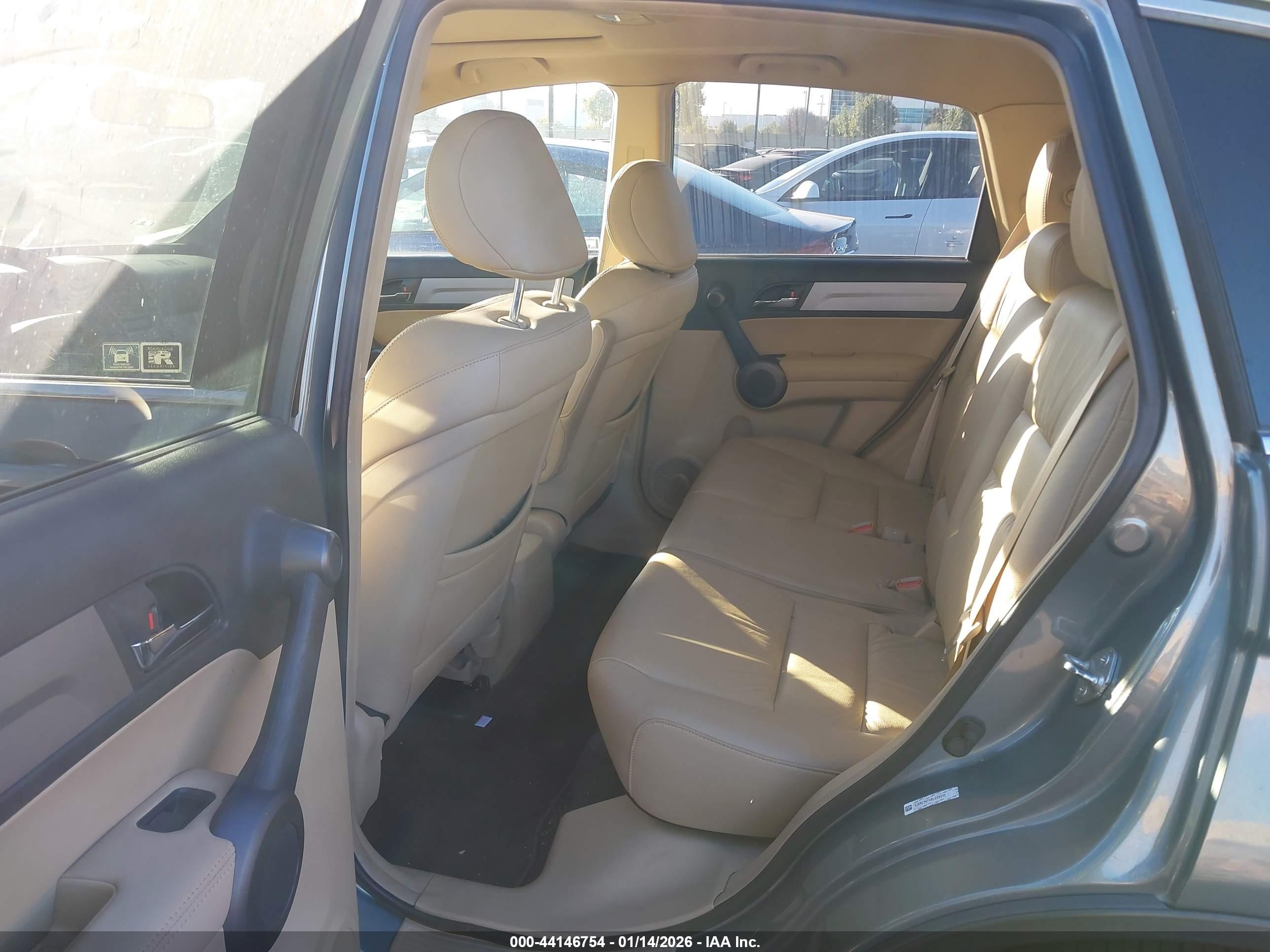 HONDA CR-V image 8