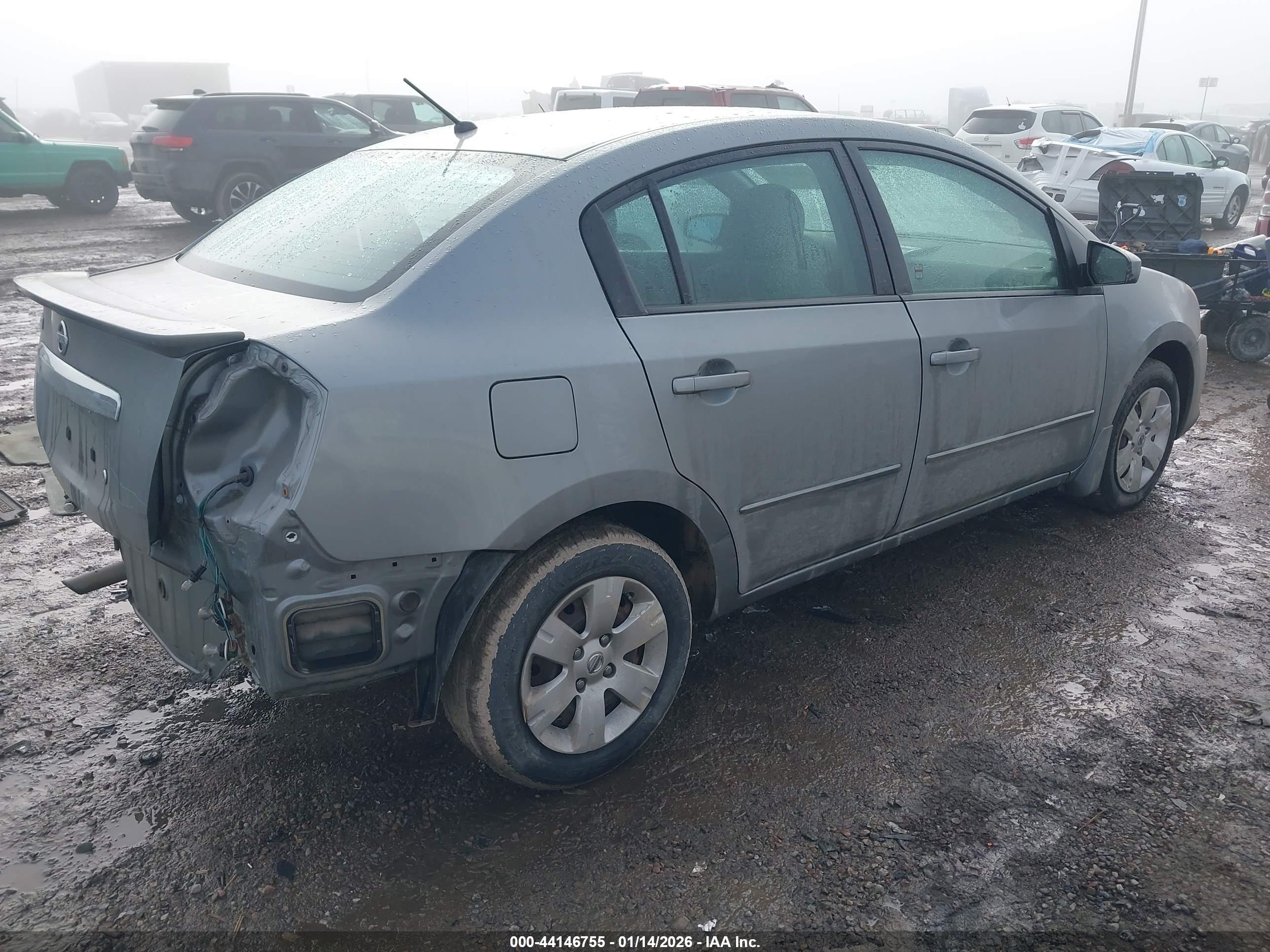 NISSAN SENTRA image 4
