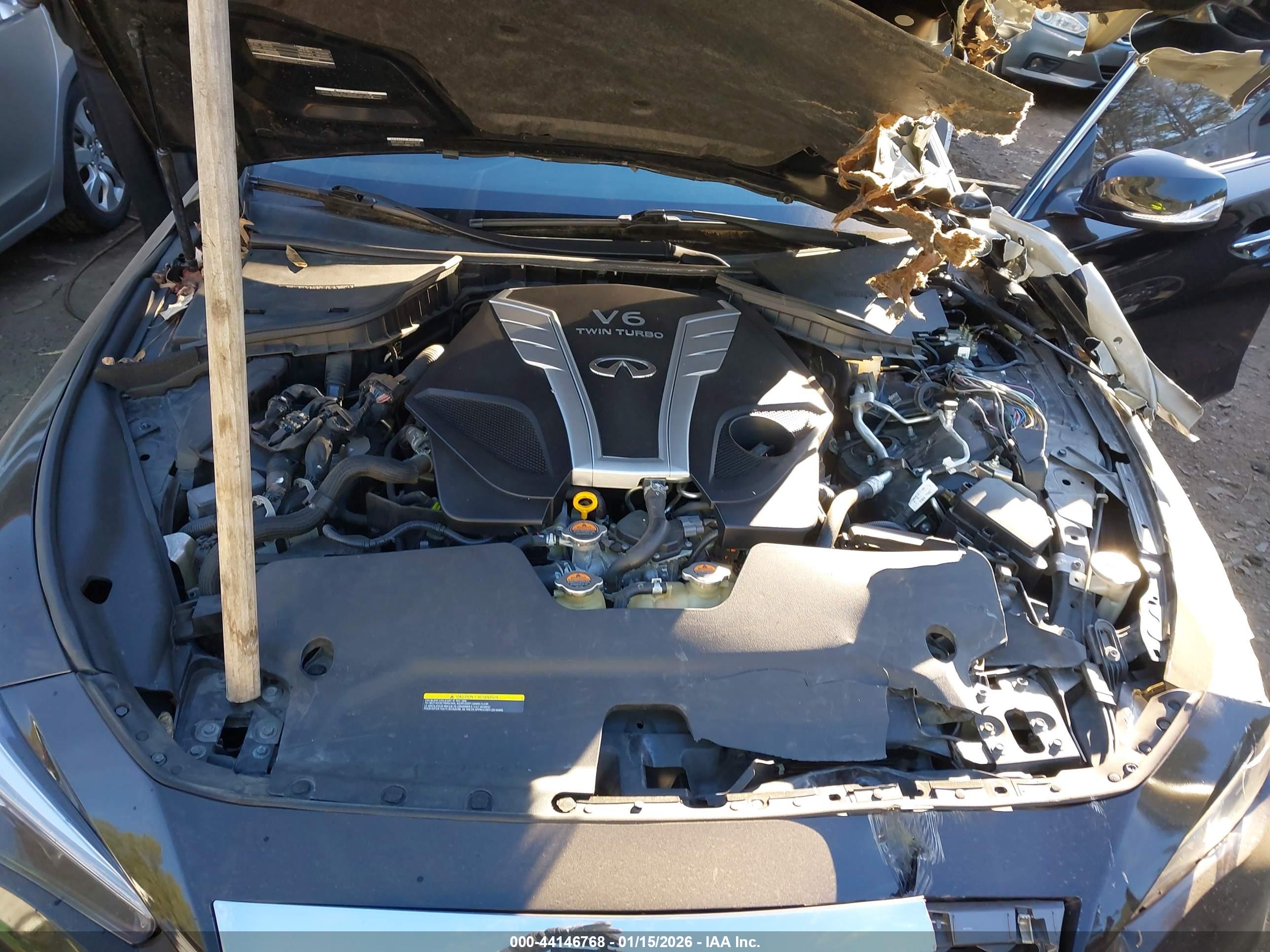 INFINITI Q50 image 10