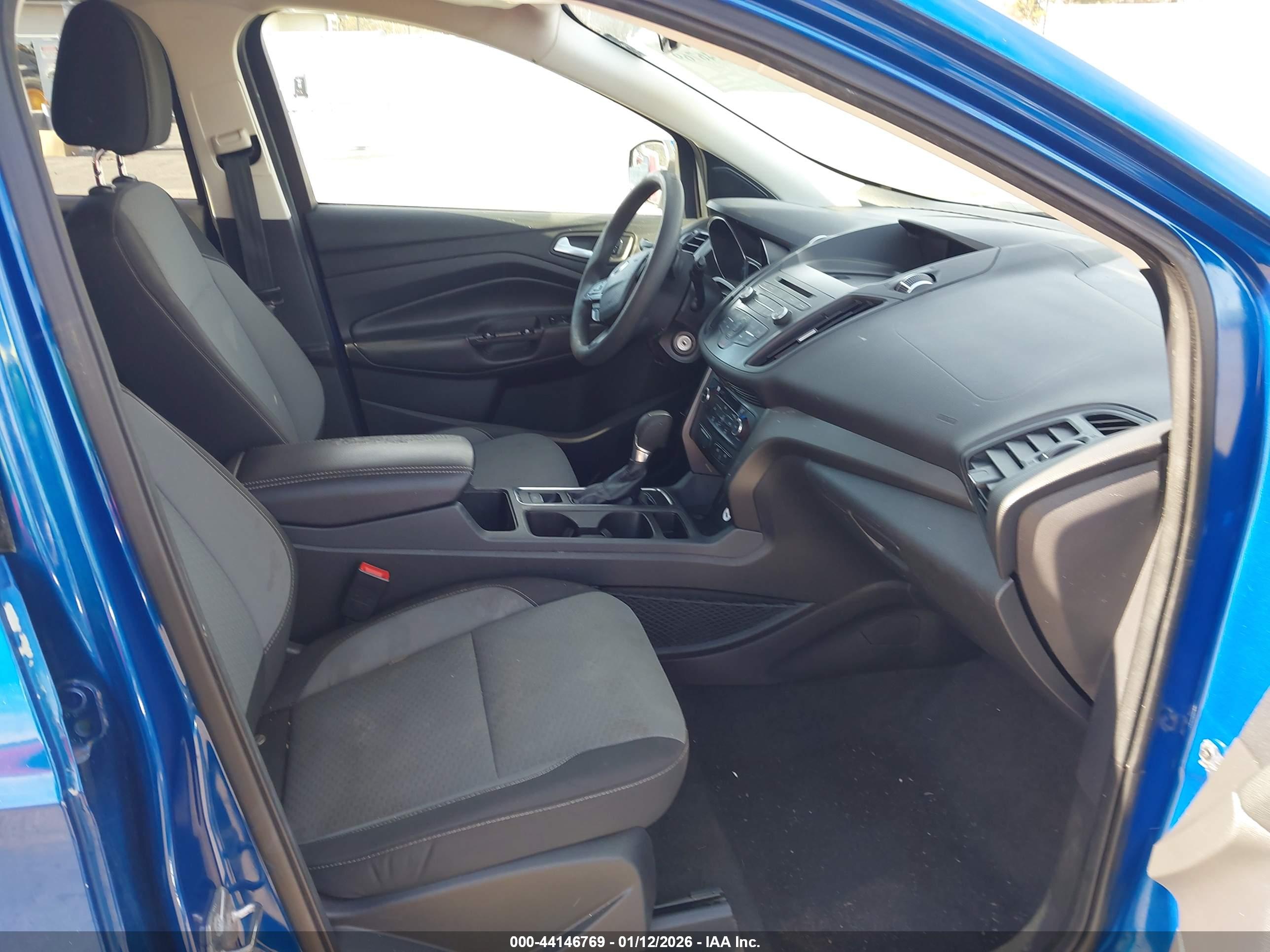 FORD ESCAPE image 5