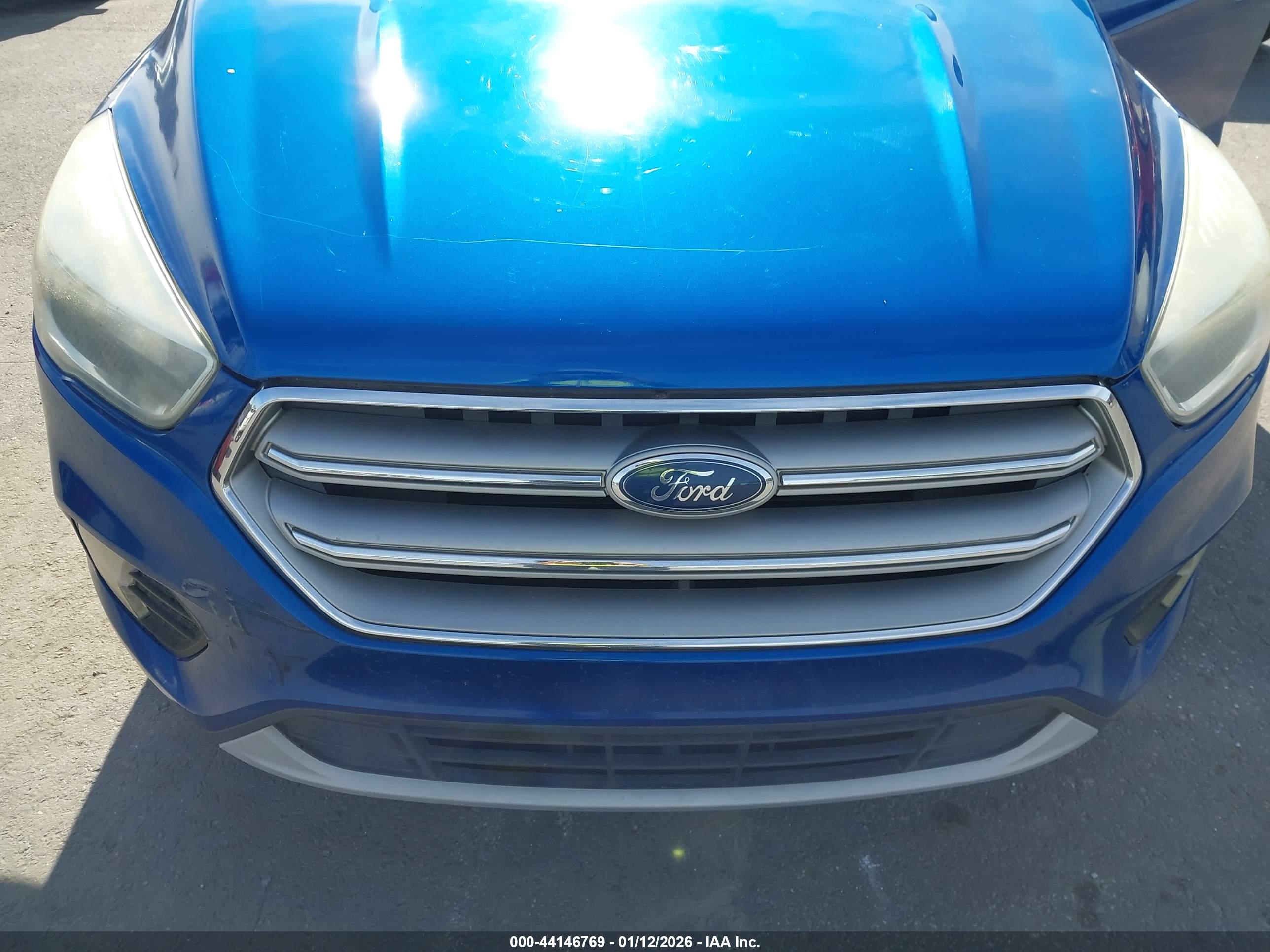 FORD ESCAPE image 6