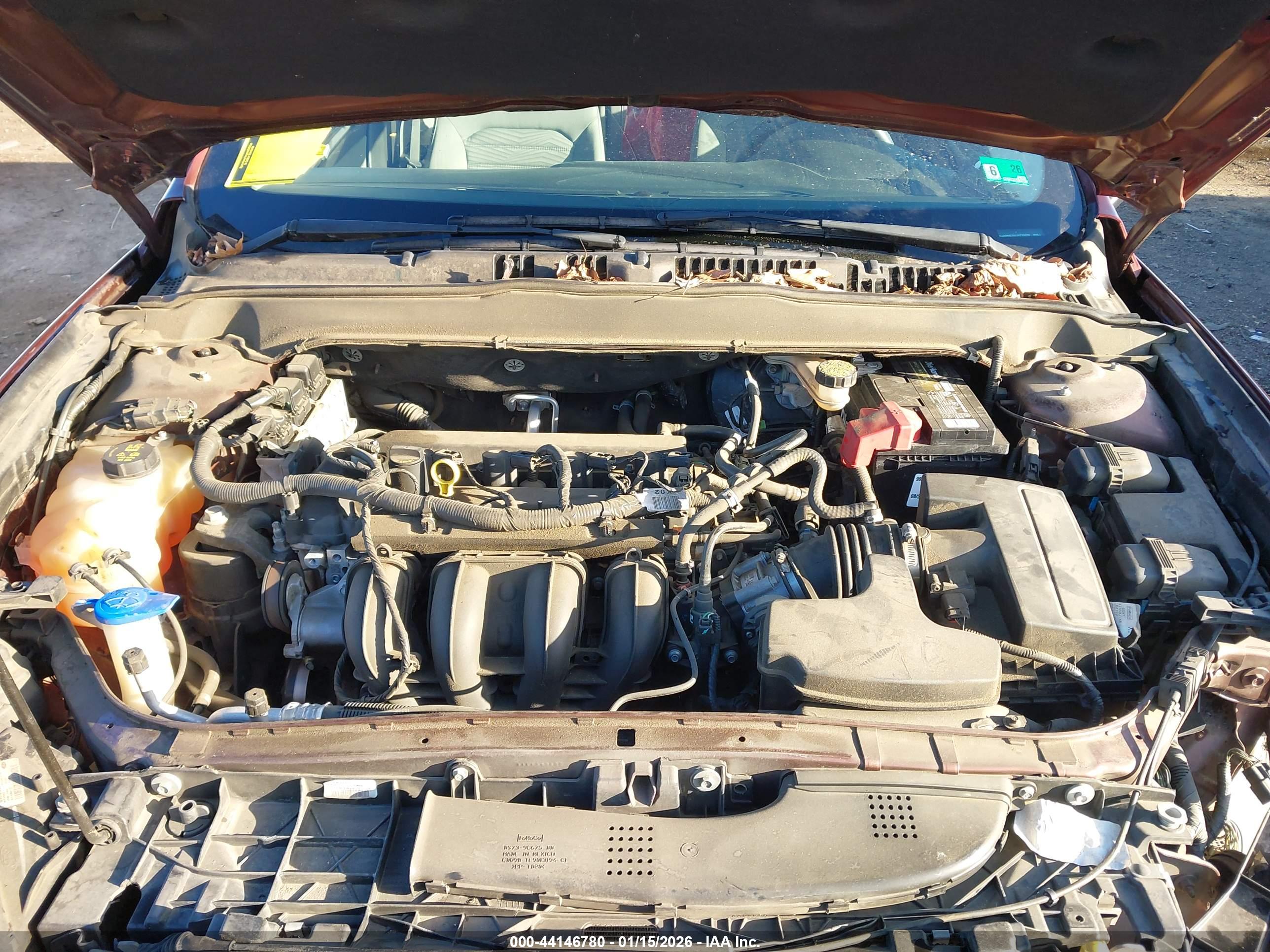 FORD FUSION image 10