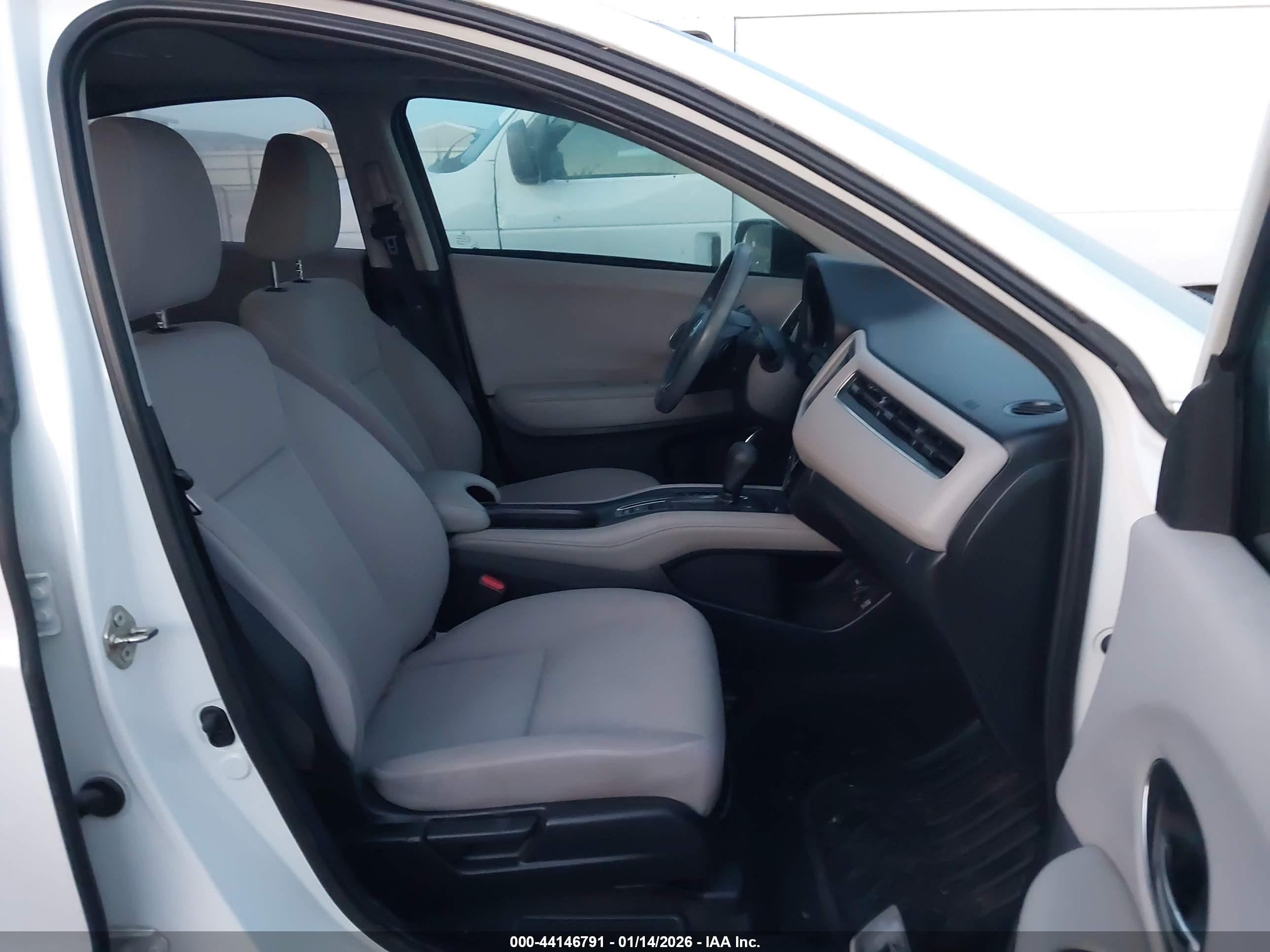 HONDA HR-V image 5