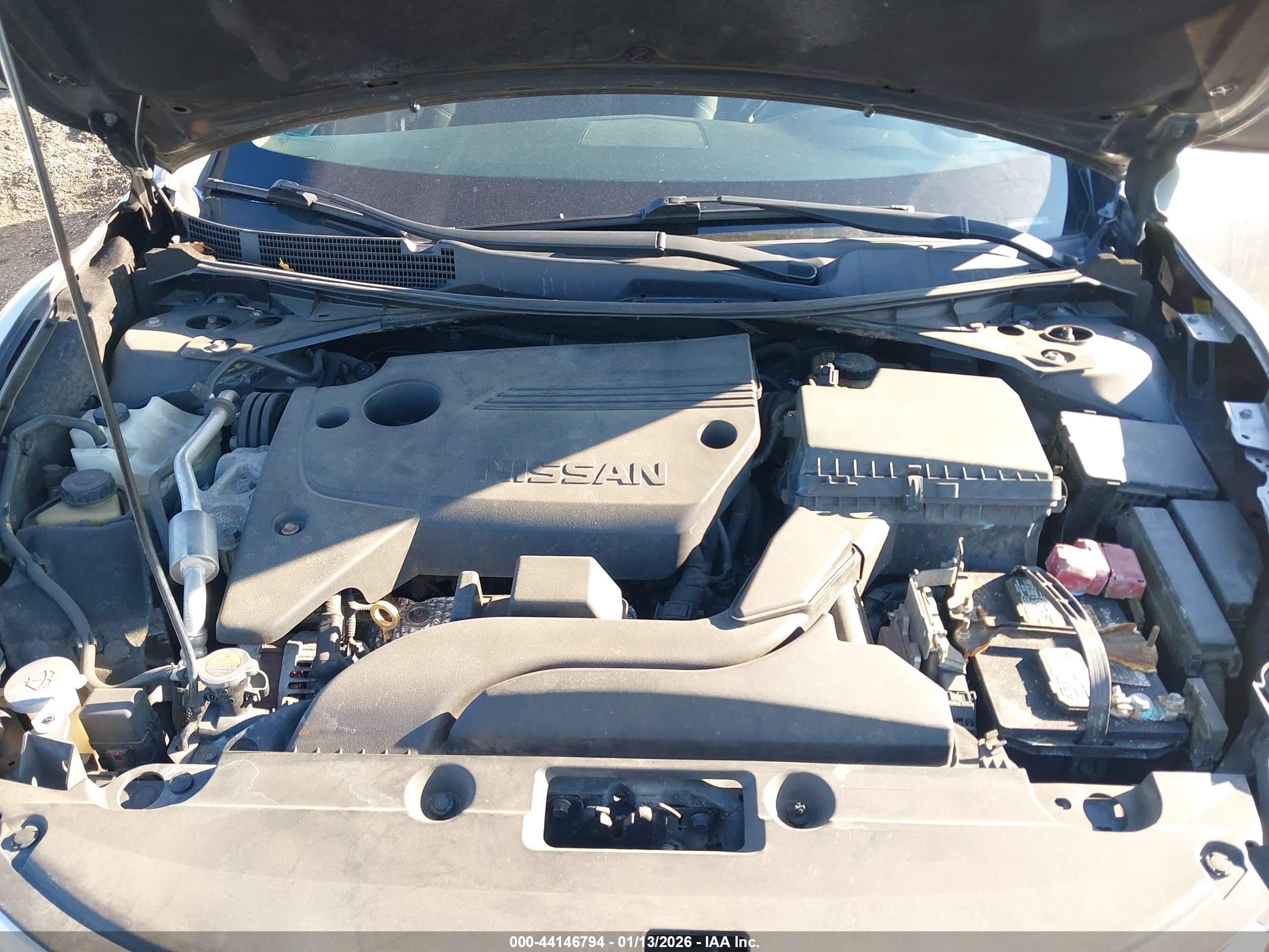 NISSAN ALTIMA image 10