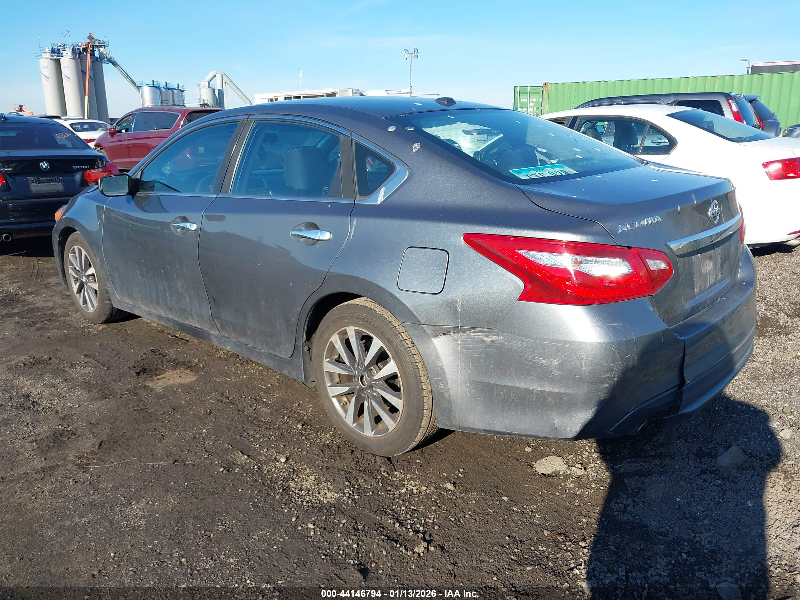 NISSAN ALTIMA image 3