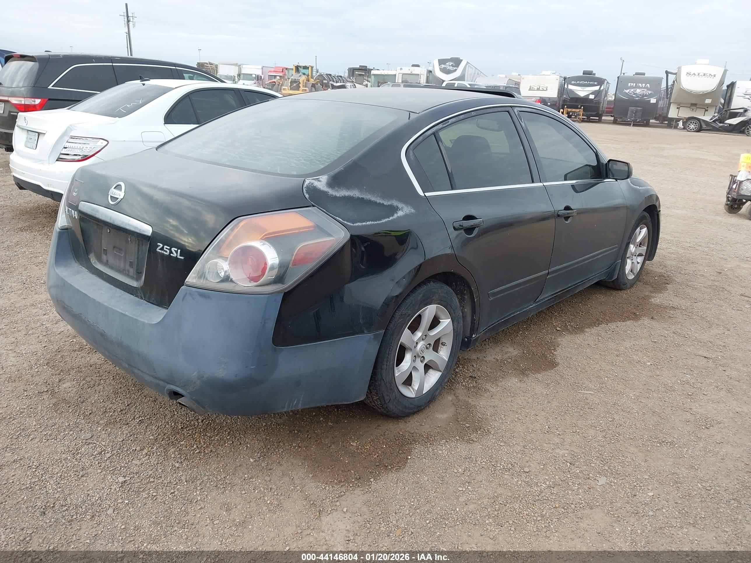 NISSAN ALTIMA image 4