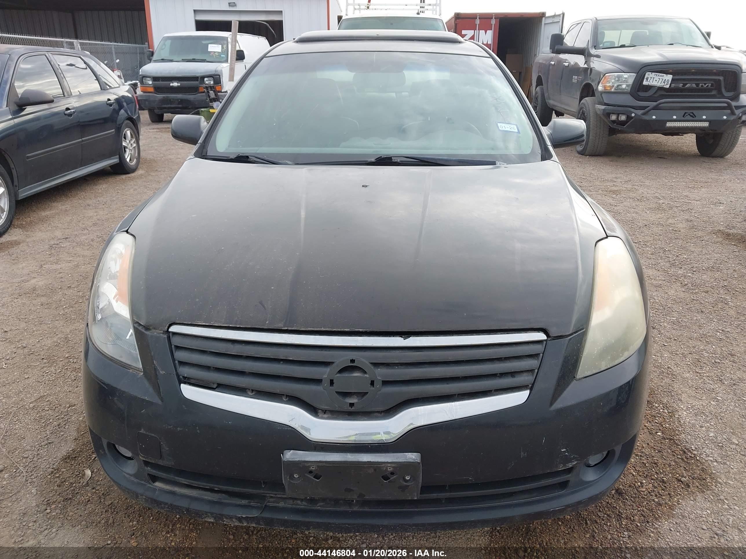 NISSAN ALTIMA image 6