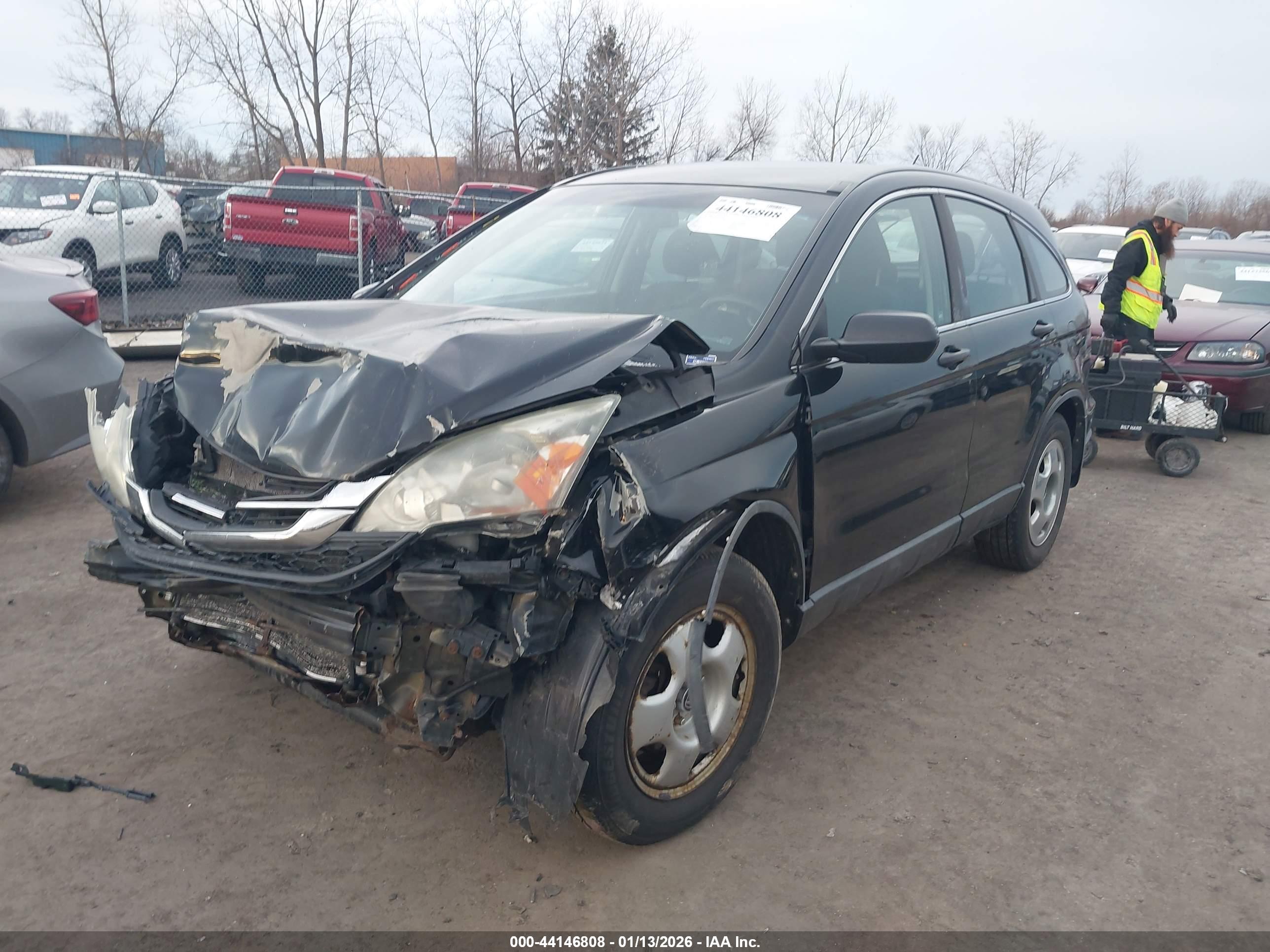 HONDA CR-V image 2