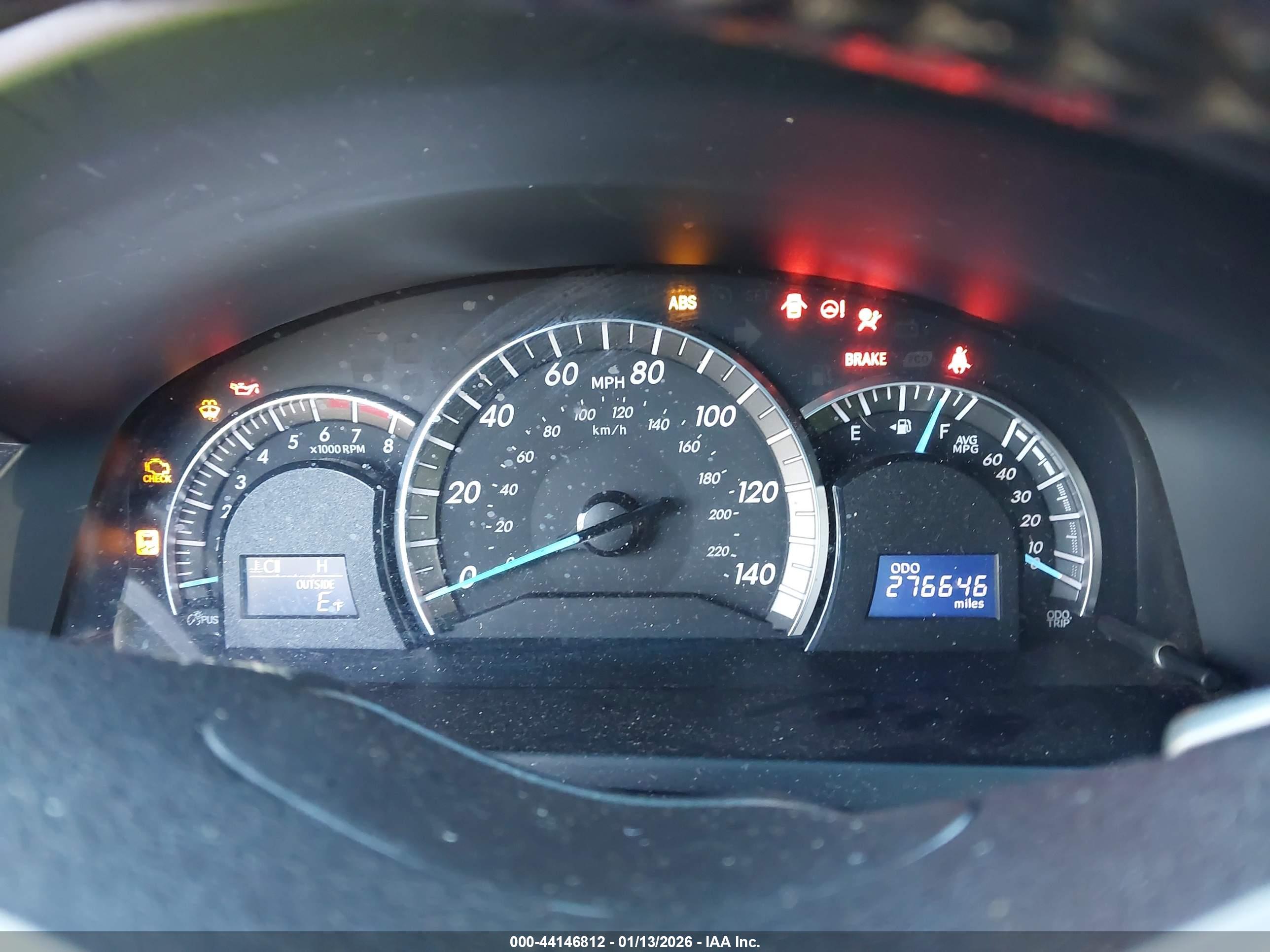TOYOTA CAMRY image 7